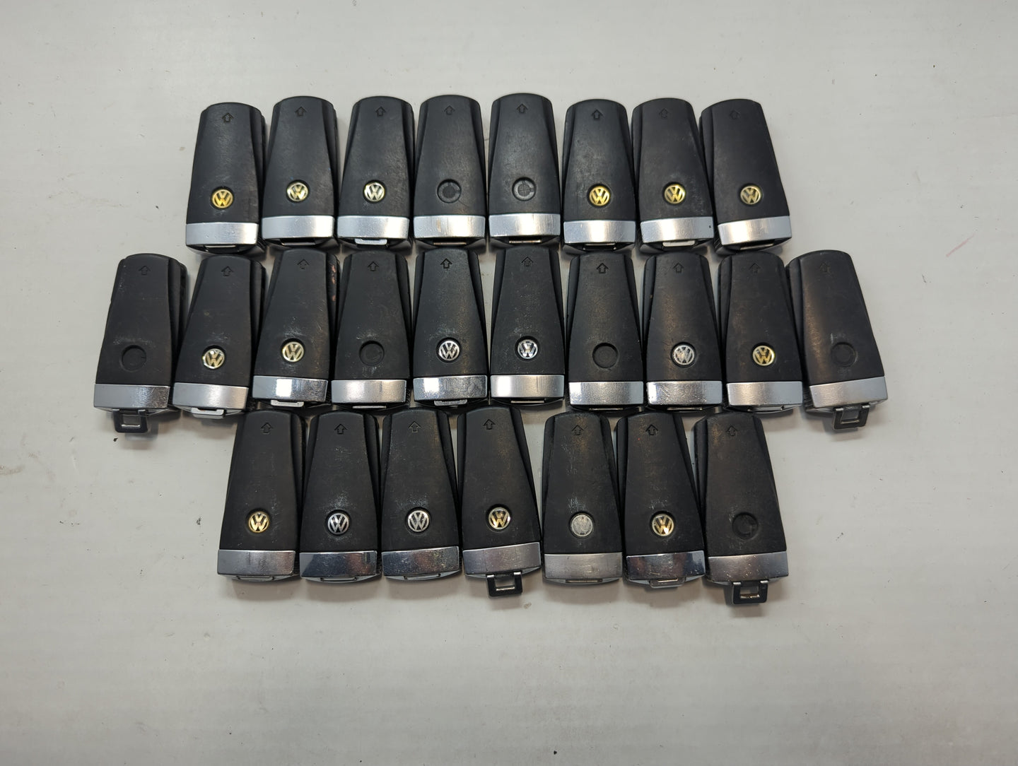 Lot of 25 Volkswagen Keyless Entry Remote Fob MIXED FCC IDS MIXED PART - Oemusedautoparts1.com
