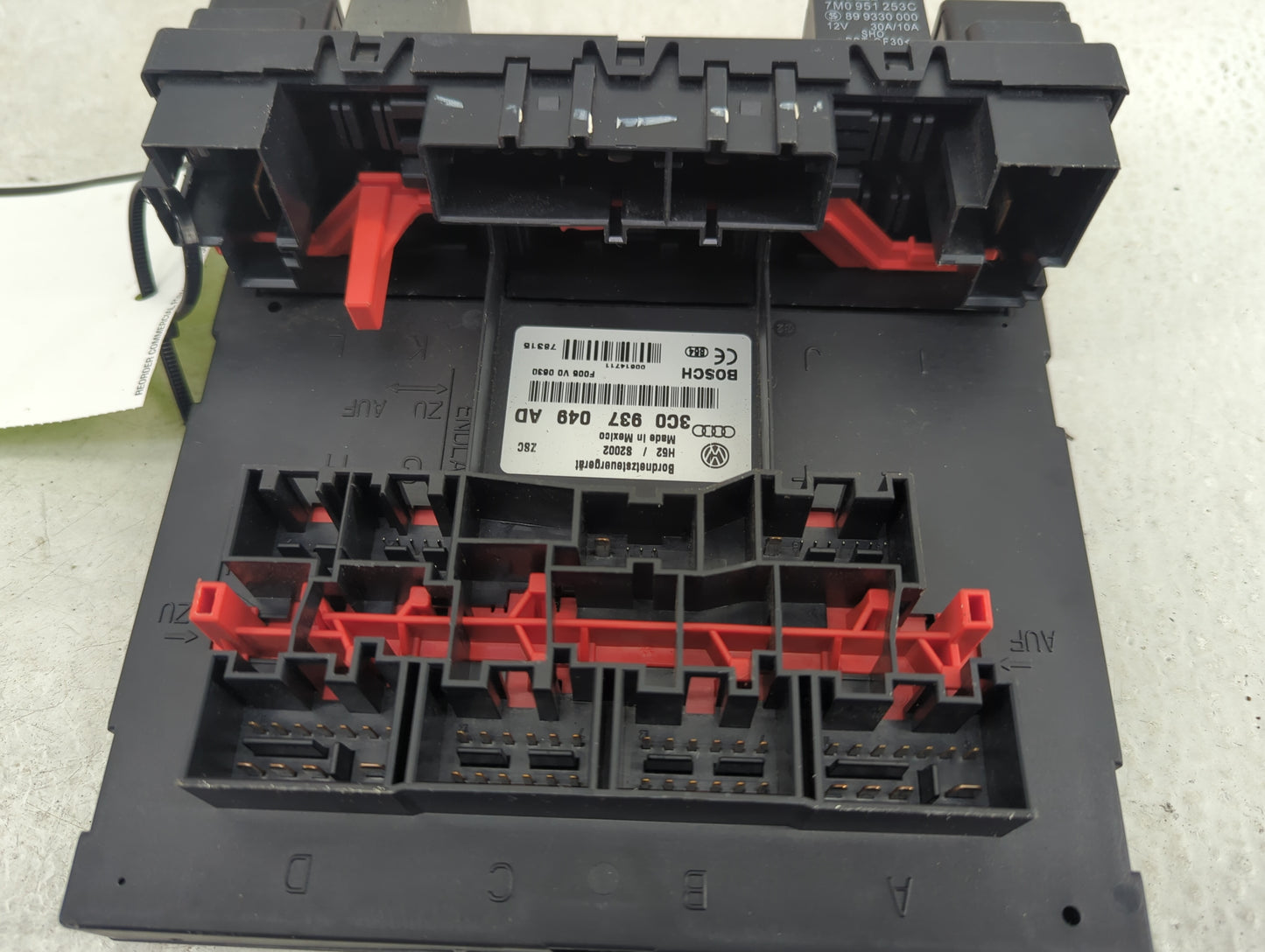 2005-2010 Volkswagen Jetta Body Control Module Bcm - Oemusedautoparts1.com