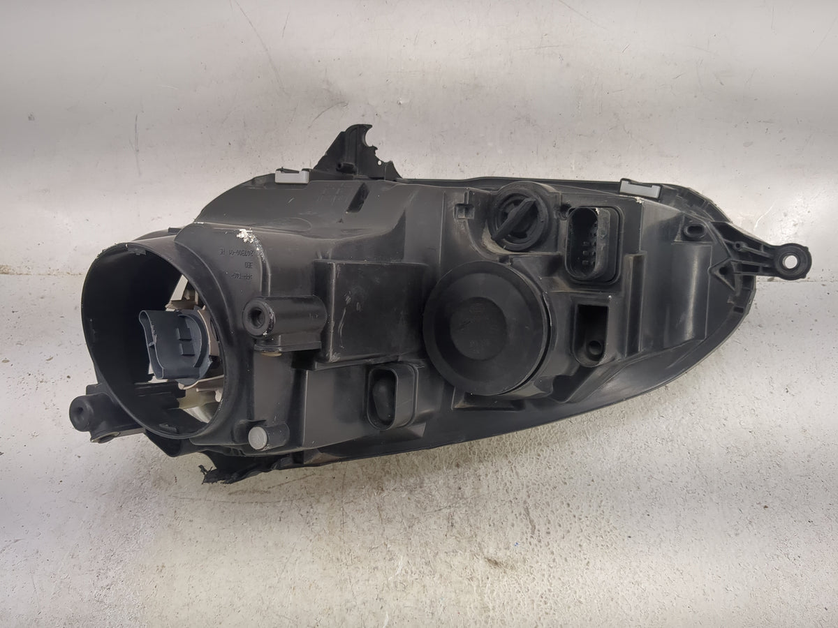 2005-2010 Volkswagen Jetta Passenger Right Oem Head Light Headlight Lamp - Oemusedautoparts1.com