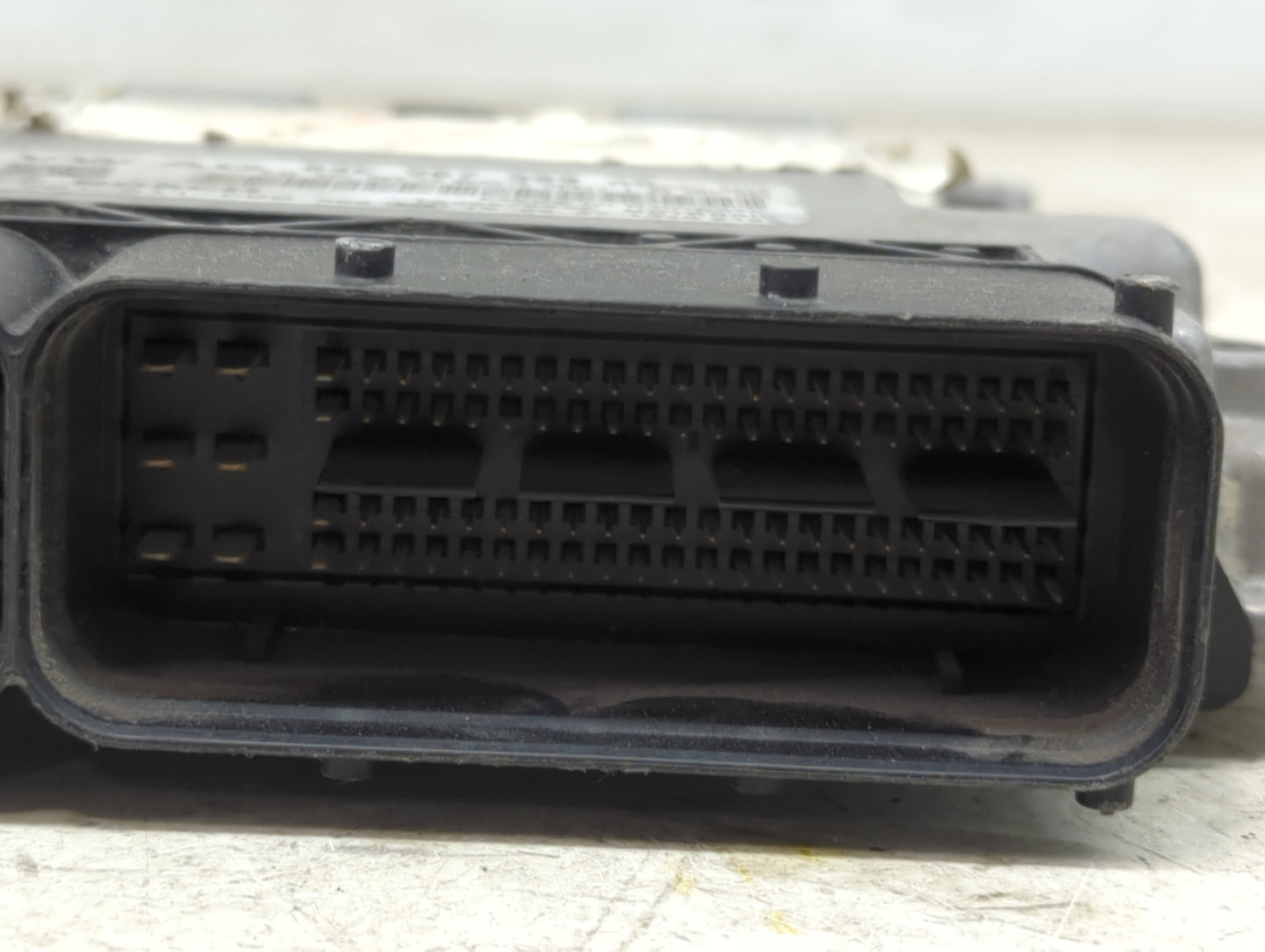 2016-2017 Volkswagen Jetta PCM Engine Control Computer ECU ECM PCU OEM P/N:04E 907 309 AP 04E 907 309 B Fits Fits 2016 2017 