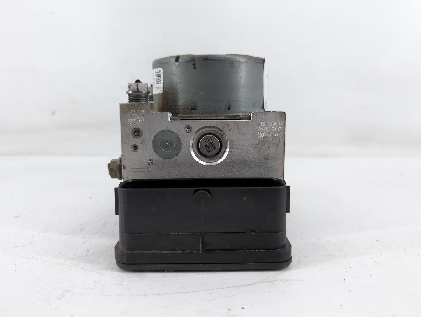 0 Volkswagen Jetta Car Starter Motor Solenoid OEM P/N:5Q0 614 517 FG Fits OEM Used Auto Parts - Oemusedautoparts1.com