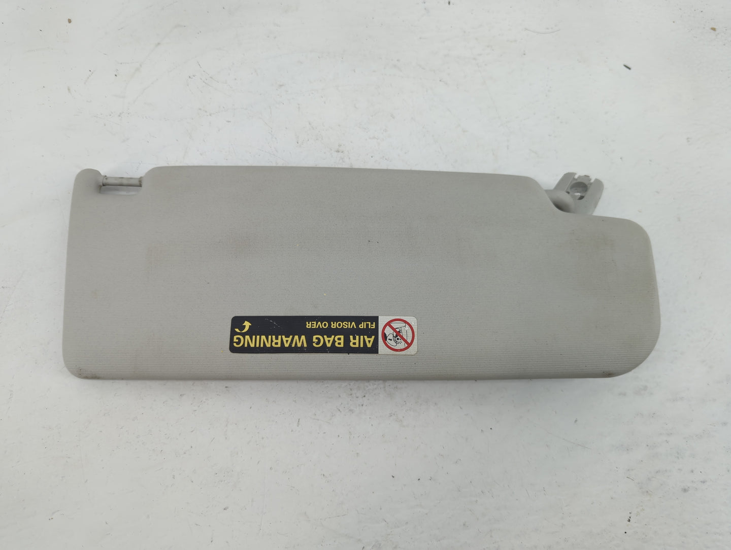2006-2009 Volkswagen Rabbit Sun Visor Shade Replacement Driver Left Mirror Fits Fits 2005 2006 2007 2008 2009 OEM Used Auto 
