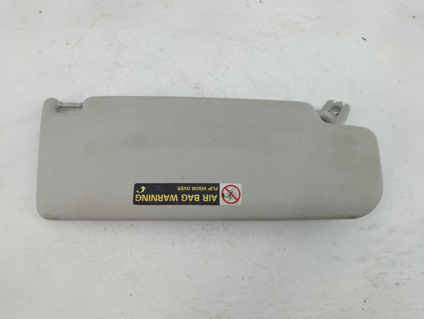 2006-2009 Volkswagen Rabbit Sun Visor Shade Replacement Driver Left Mirror Fits Fits 2005 2006 2007 2008 2009 OEM Used Auto 