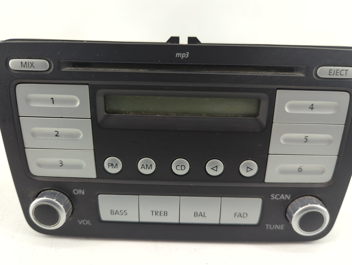 2006-2009 Volkswagen Rabbit Radio AM FM Cd Player Receiver Replacement Fits Fits 2006 2007 2008 2009 OEM Used Auto Parts - O