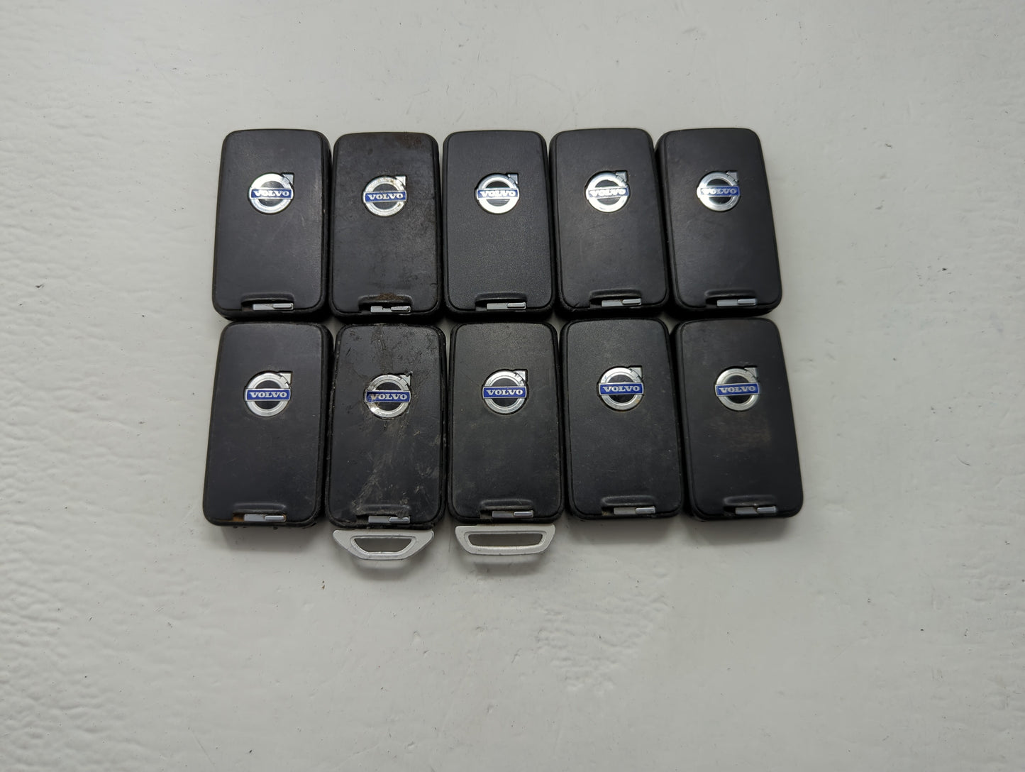 Lot of 10 Volvo Keyless Entry Remote Fob MIXED FCC IDS MIXED PART - Oemusedautoparts1.com