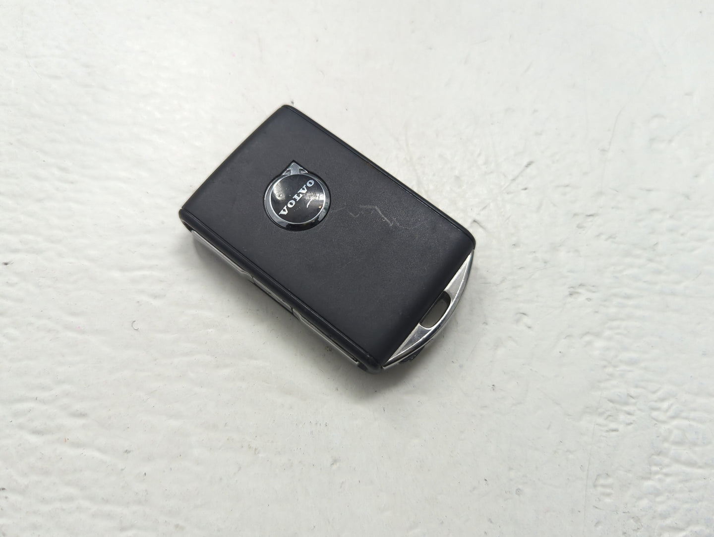 Volvo Keyless Entry Remote Fob YG0HUF8423MS 32425228 4 buttons - Oemusedautoparts1.com