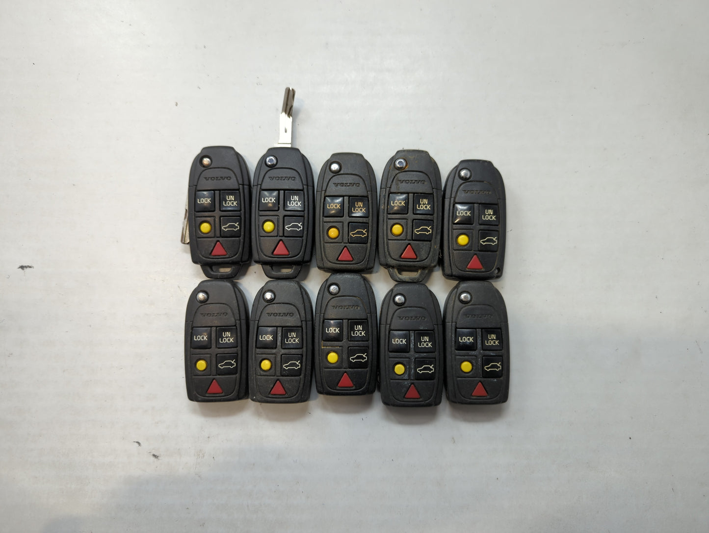 Lot of 10 Volvo Keyless Entry Remote Fob LQNP2T-APU MIXED PART NUMBERS - Oemusedautoparts1.com