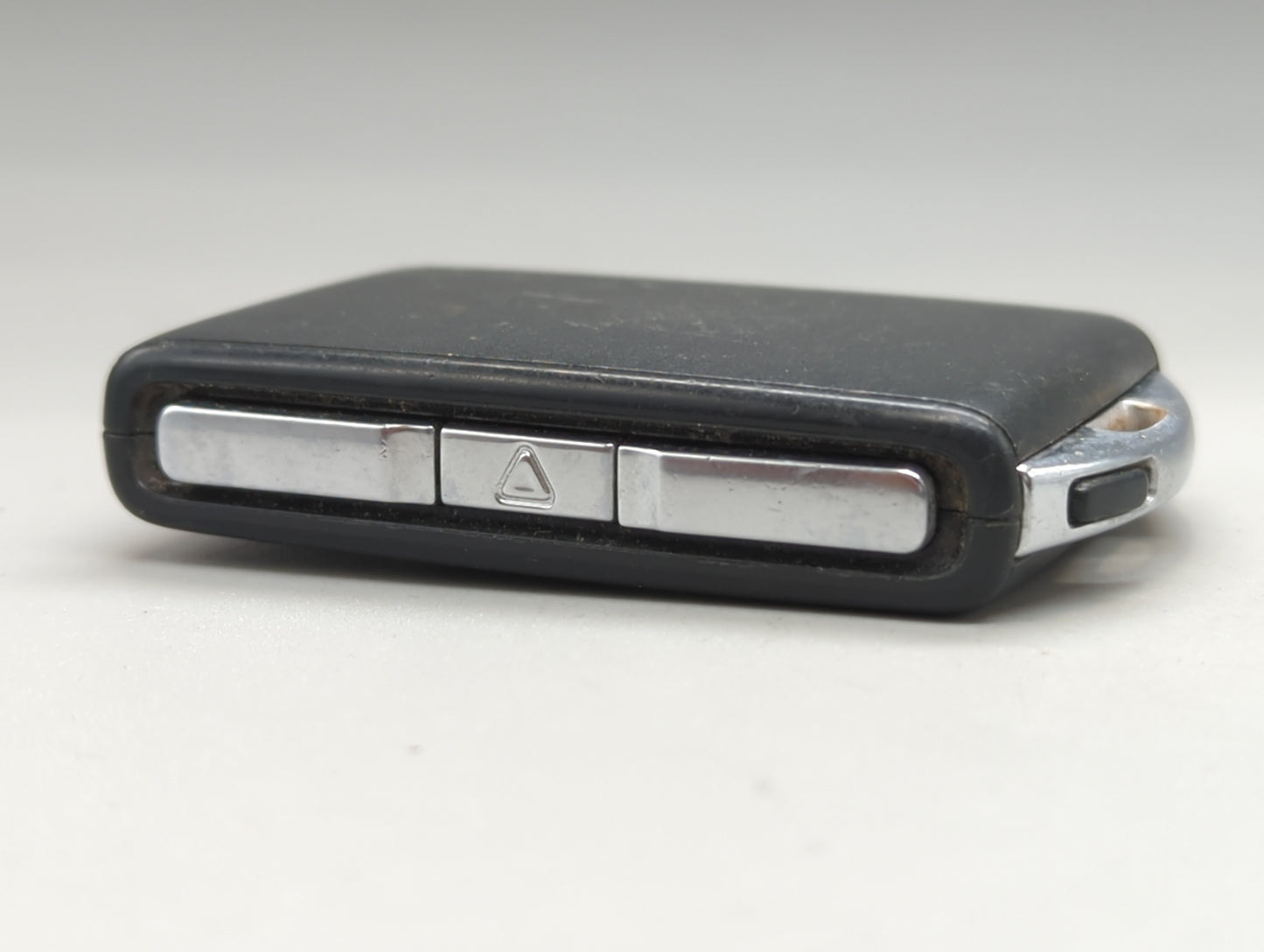 Volvo Keyless Entry Remote Fob YG0HUF8423 | YGOHUF423 31652148 4 buttons - Oemusedautoparts1.com