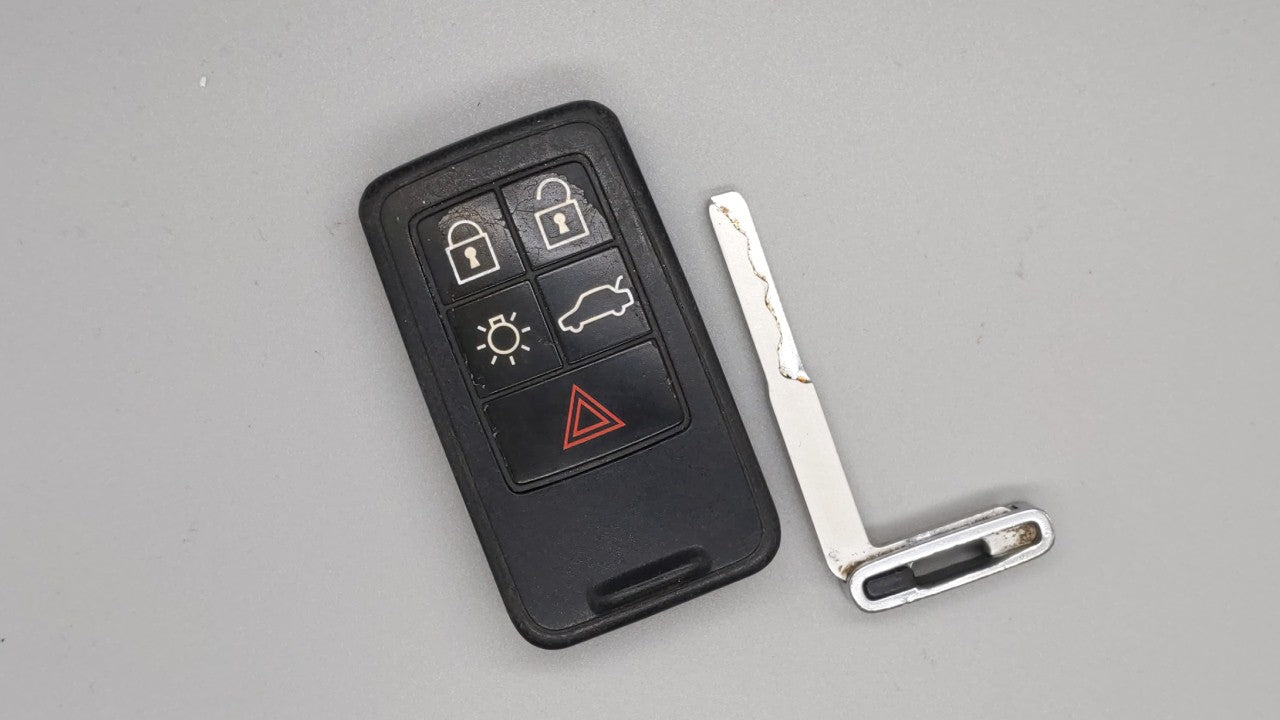 Volvo Keyless Entry Remote Kr55wk49264 5wk49264 8676873 5 Buttons - Oemusedautoparts1.com