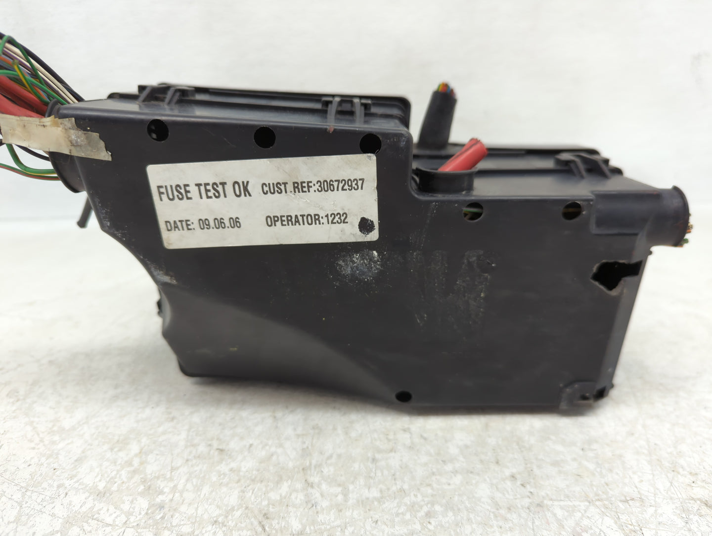 0 Volvo V40 Fusebox Fuse Box Panel Relay Module Fits Fits 207 2008 OEM Used Auto Parts - Oemusedautoparts1.com