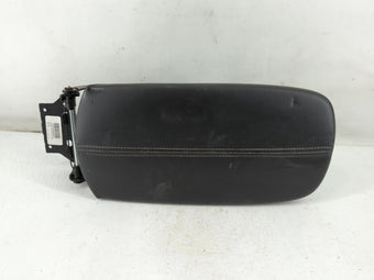 compare product 2019-2021 Chevrolet Malibu Center Console Armrest Cover Lid P/N:67007536 Fits Fits 2019 2020 2021 OEM Used Auto Parts