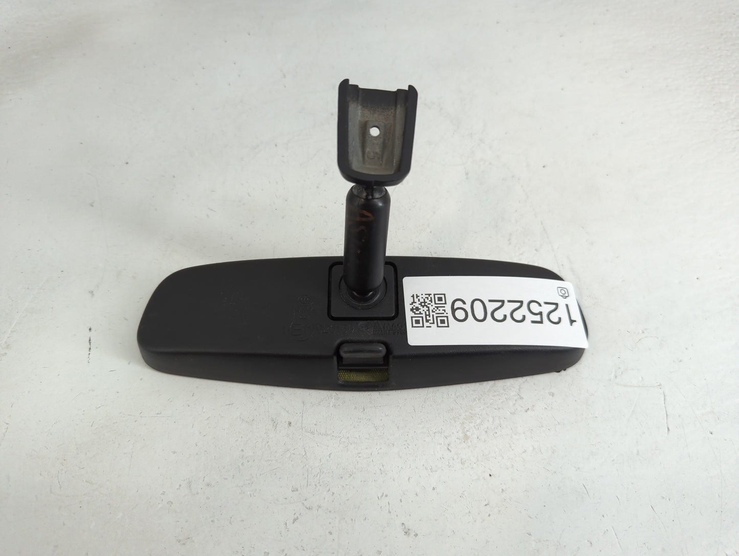 2014-2020 Chevrolet Impala Interior Rear View Mirror Replacement OEM P/N:E11026150 Fits OEM Used Auto Parts - Oemusedautopar