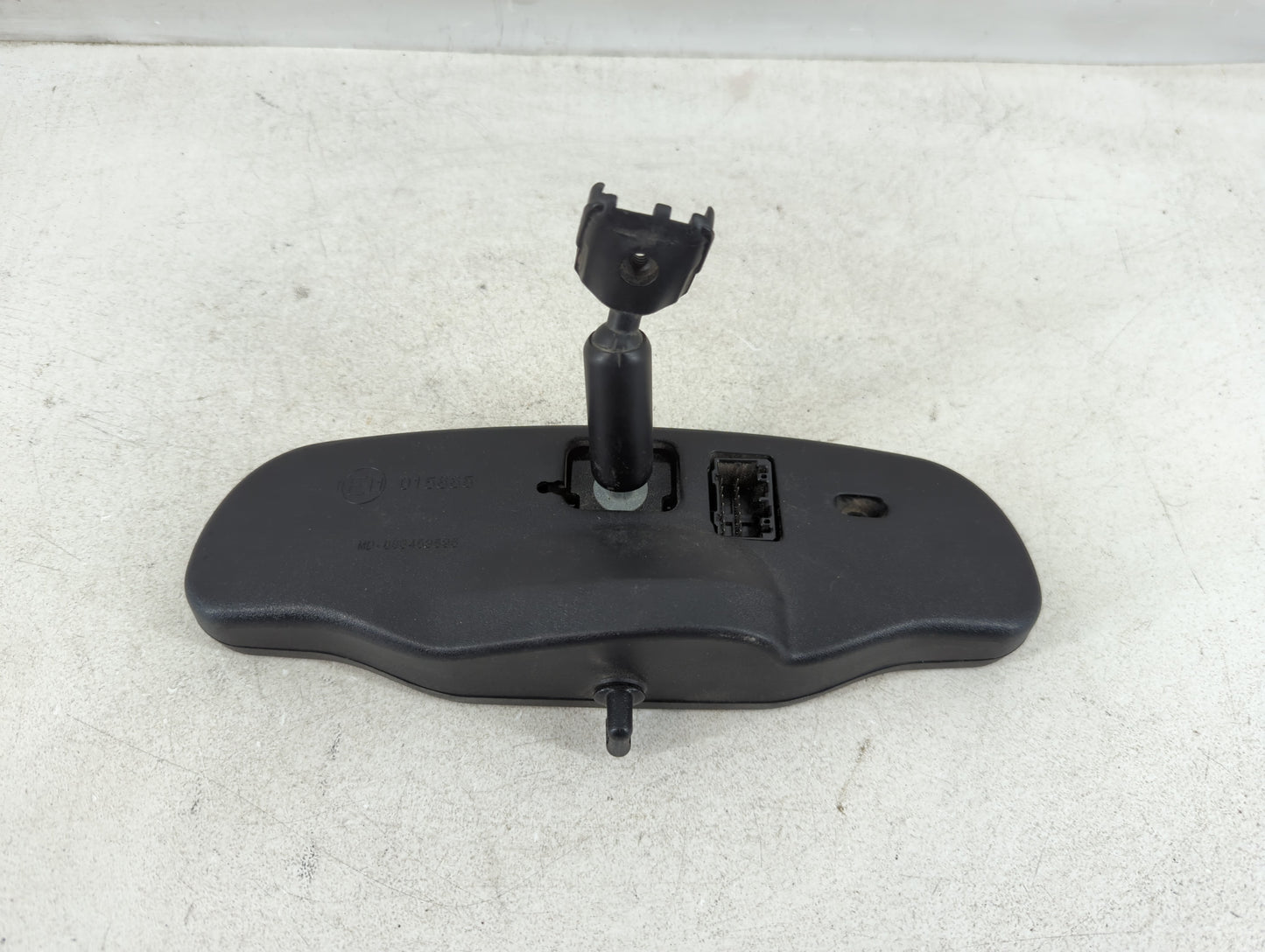 2008 Pontiac G6 Interior Rear View Mirror Replacement OEM P/N:IE11 015885 Fits OEM Used Auto Parts - Oemusedautoparts1.com