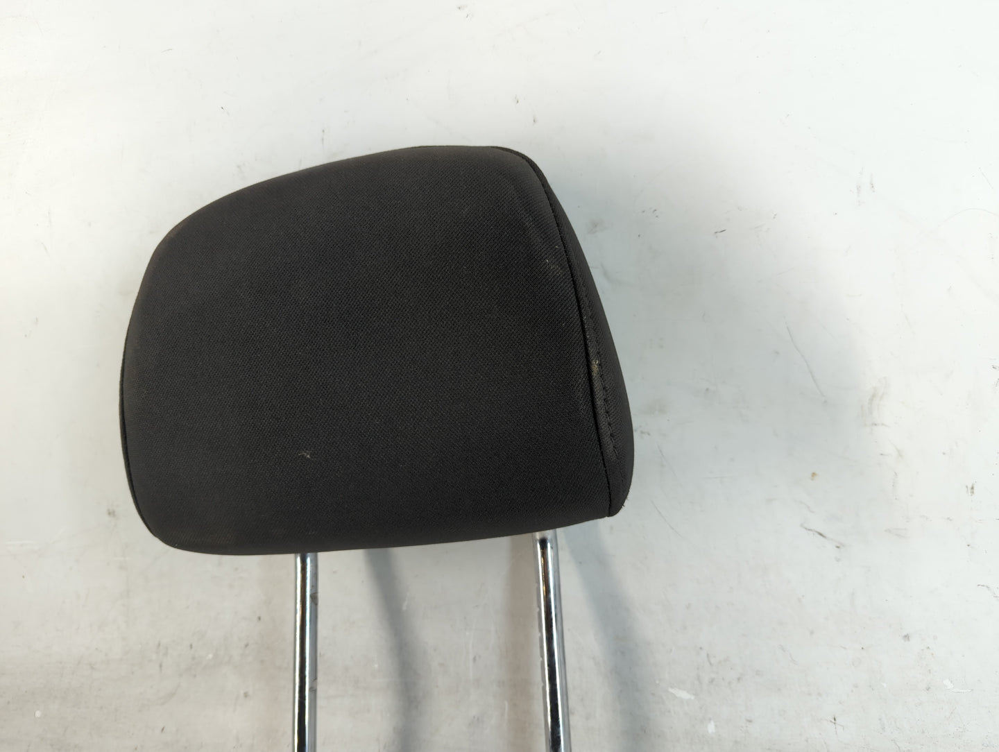 2011 Jeep Liberty Headrest Head Rest Front Driver Passenger Seat Fits OEM Used Auto Parts - Oemusedautoparts1.com