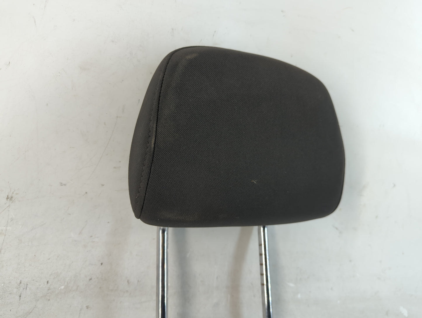 2011 Jeep Liberty Headrest Head Rest Front Driver Passenger Seat Fits OEM Used Auto Parts - Oemusedautoparts1.com