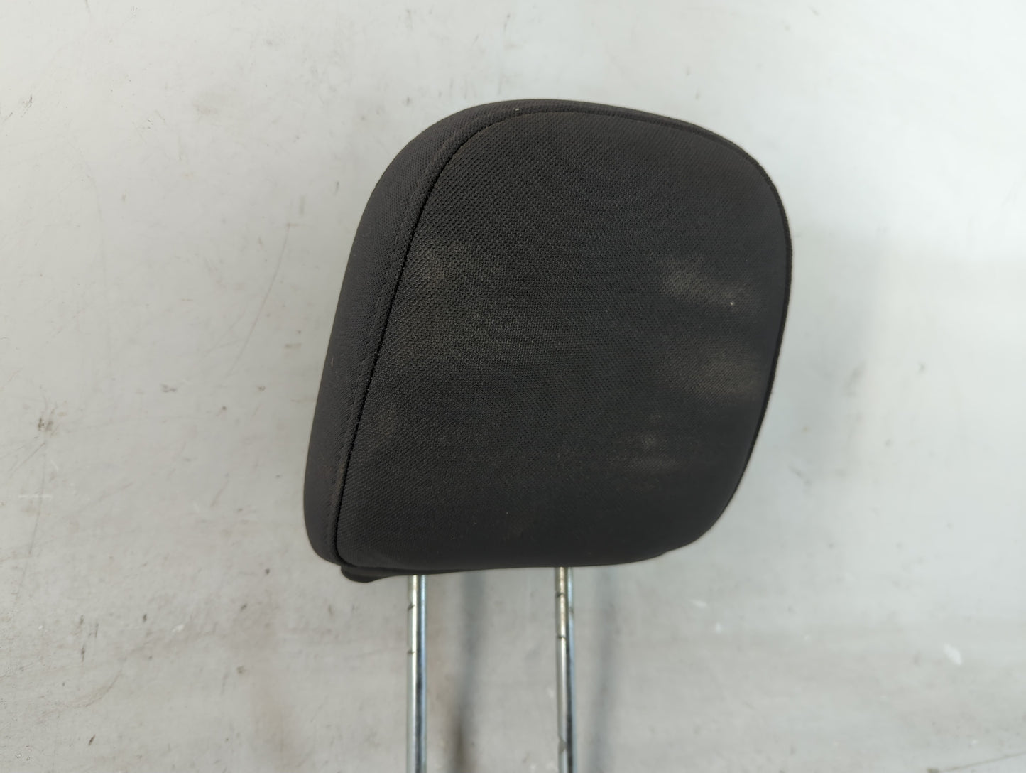 2011 Jeep Liberty Headrest Head Rest Rear Seat Fits OEM Used Auto Parts - Oemusedautoparts1.com