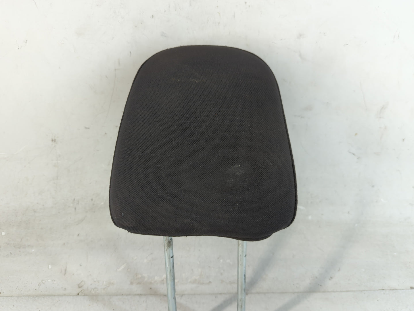 2011 Jeep Liberty Headrest Head Rest Rear Seat Fits OEM Used Auto Parts - Oemusedautoparts1.com