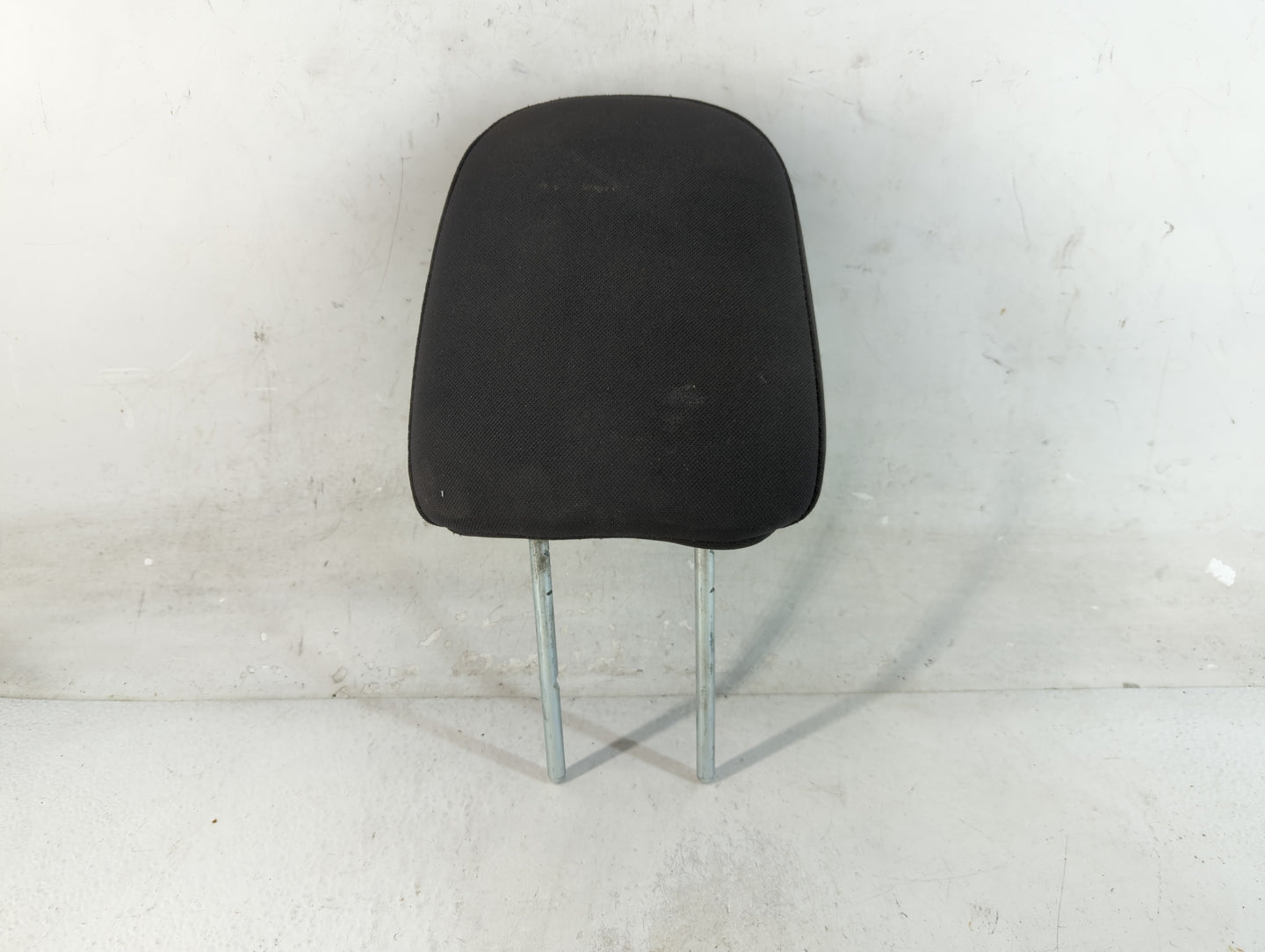 2011 Jeep Liberty Headrest Head Rest Rear Seat Fits OEM Used Auto Parts - Oemusedautoparts1.com