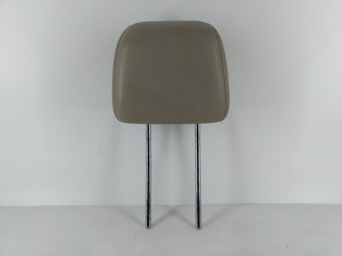 2010 Subaru Legacy Headrest Head Rest Rear Seat Fits OEM Used Auto Parts - Oemusedautoparts1.com
