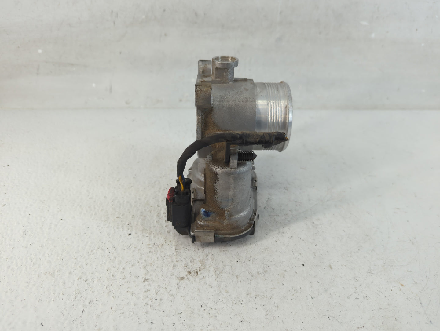 2023 Ford Escape Throttle Body P/N:P2GE-9F991-AC Fits OEM Used Auto Parts - Oemusedautoparts1.com