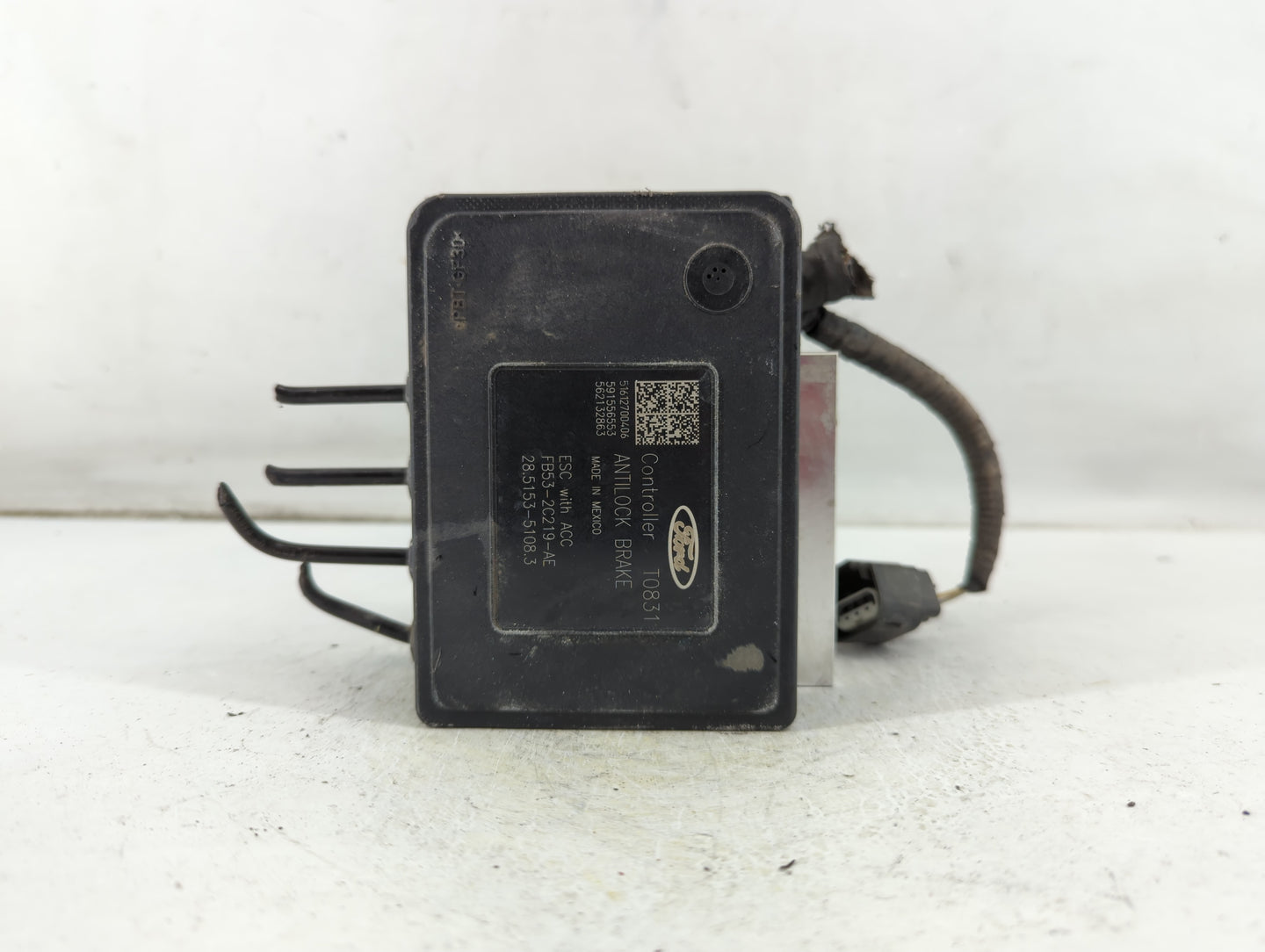 2016 Ford Explorer ABS Pump Control Module Replacement P/N:FB53-2C405-AF Fits OEM Used Auto Parts - Oemusedautoparts1.com