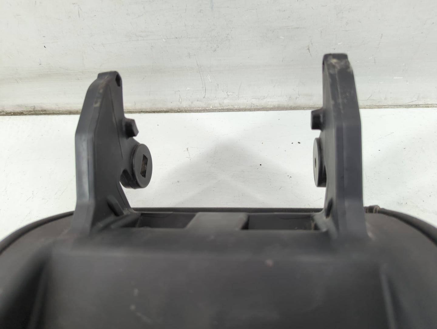 2020 Honda Accord Center Console Armrest Cover Lid Fits OEM Used Auto Parts - Oemusedautoparts1.com