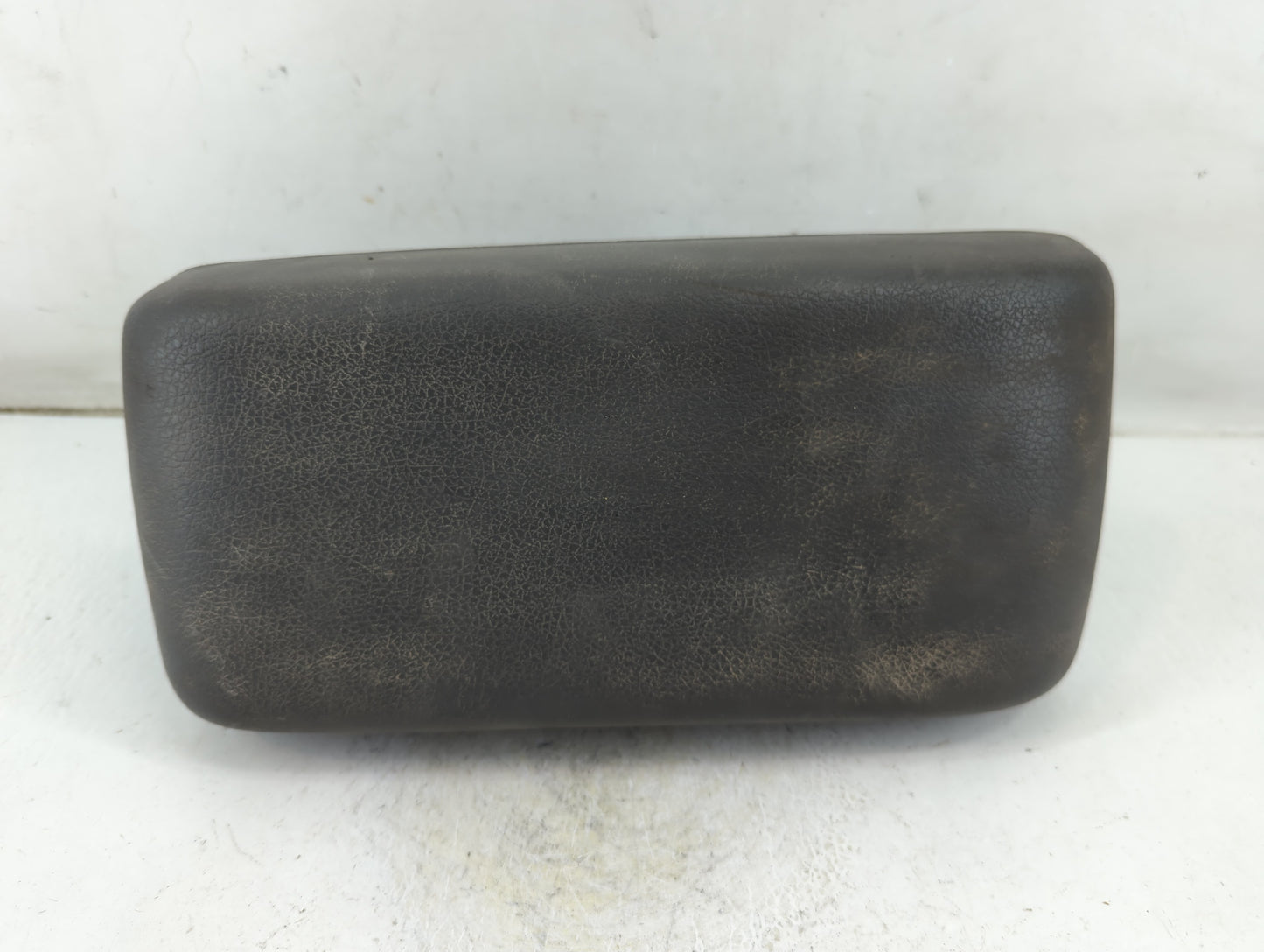 2010-2012 Ford Fusion Center Console Armrest Cover Lid P/N:W1096B Fits Fits 2010 2011 2012 OEM Used Auto Parts - Oemusedautoparts1.com