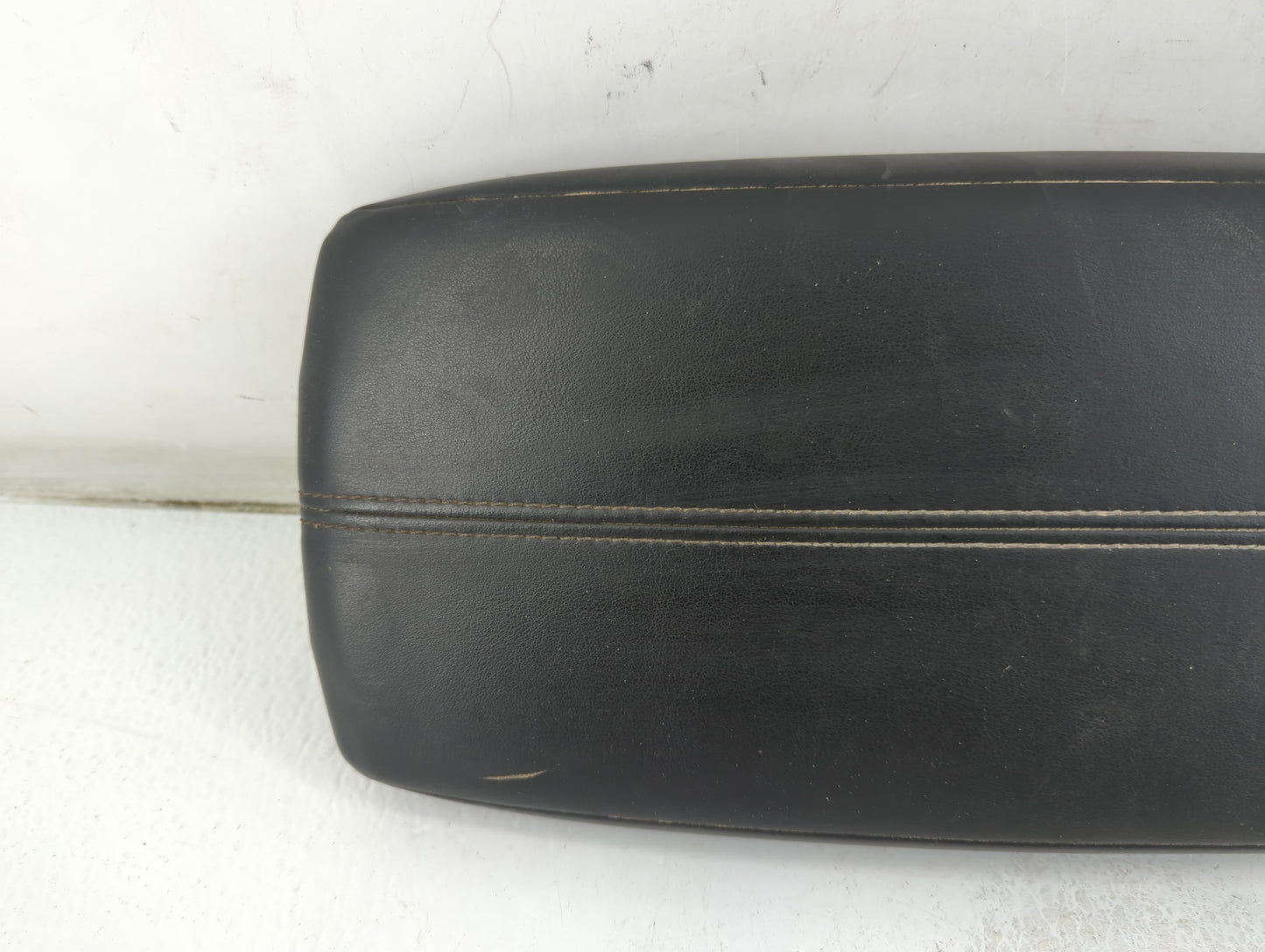 2020-2022 Nissan Sentra Center Console Armrest Cover Lid P/N:210222A Fits Fits 2020 2021 2022 OEM Used Auto Parts - Oemusedautoparts1.com