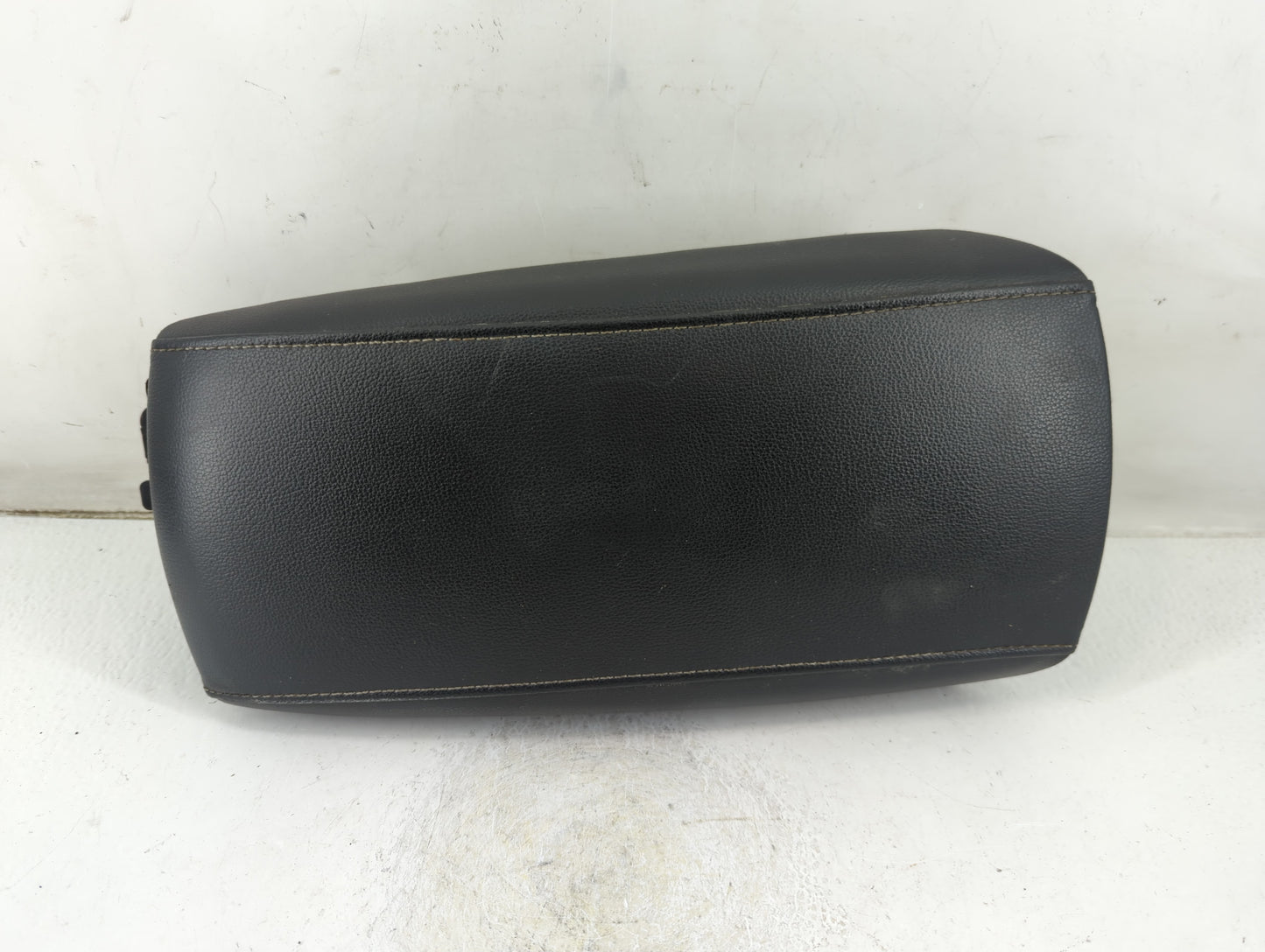 2017-2020 Ford Fusion Center Console Armrest Cover Lid Fits Fits 2017 2018 2019 2020 OEM Used Auto Parts - Oemusedautoparts1.com