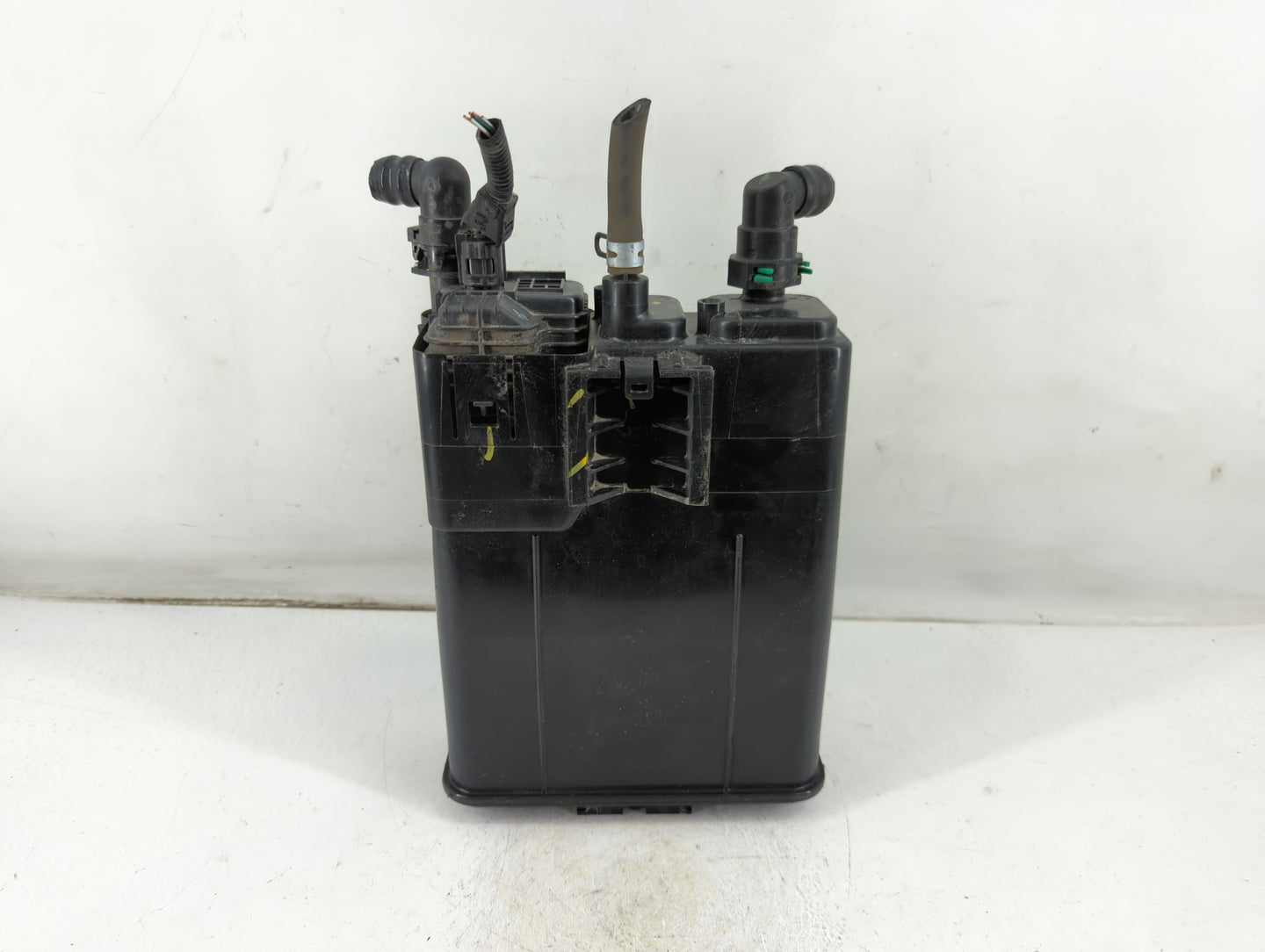 2017 Toyota Avalon Fuel Vapor Charcoal Canister - Oemusedautoparts1.com