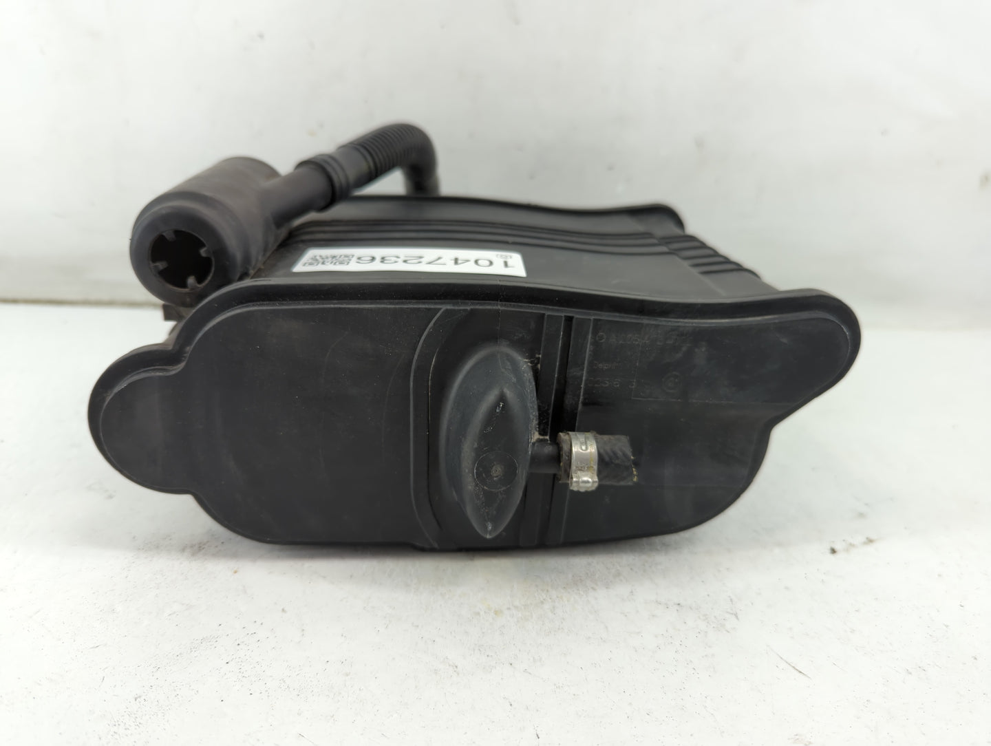 2016 Mercedes-benz C300 Fuel Vapor Charcoal Canister - Oemusedautoparts1.com