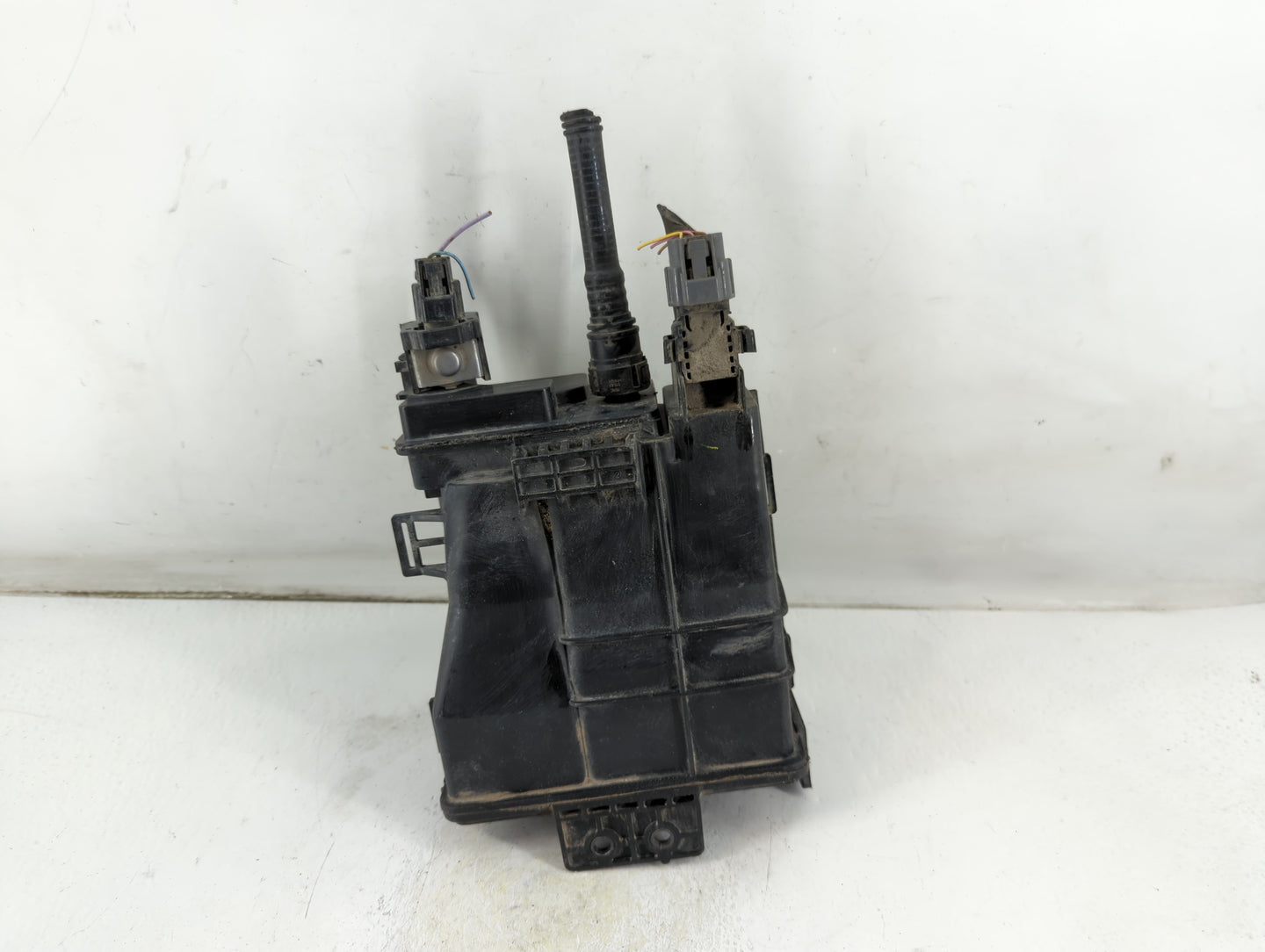 2018 Nissan Sentra Fuel Vapor Charcoal Canister - Oemusedautoparts1.com