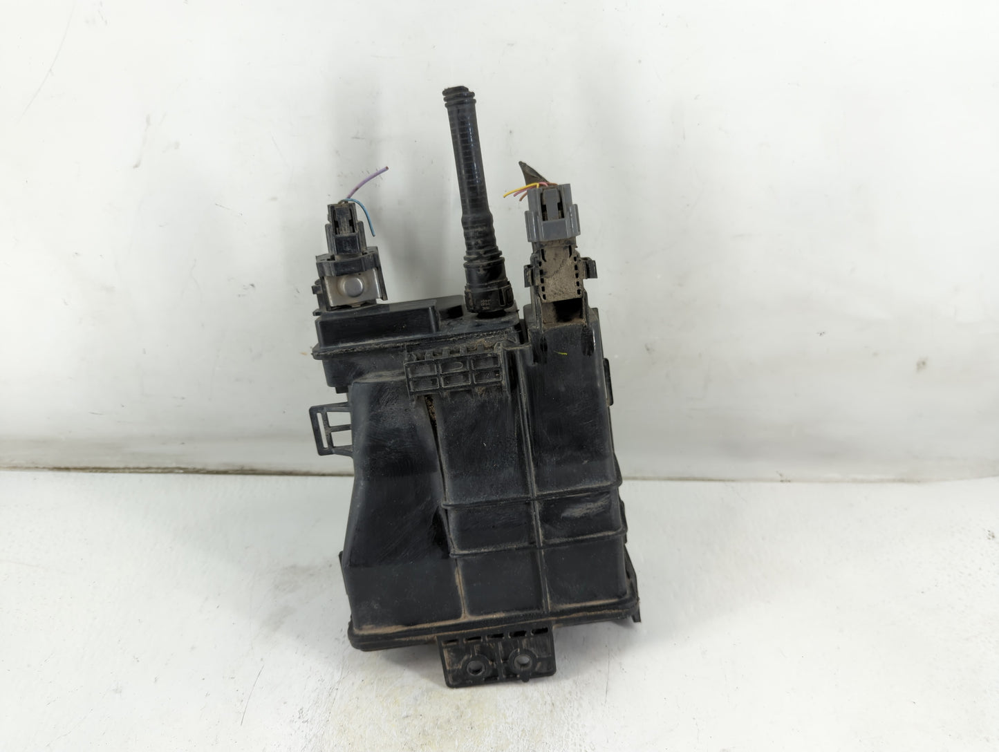 2018 Nissan Sentra Fuel Vapor Charcoal Canister - Oemusedautoparts1.com