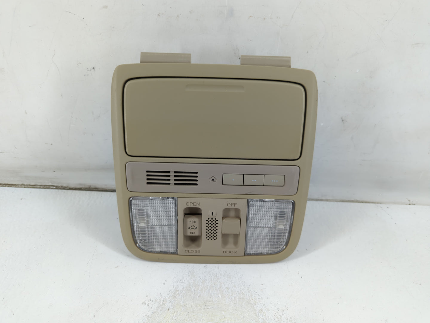 2017 Honda Accord Overhead Roof Console - Oemusedautoparts1.com