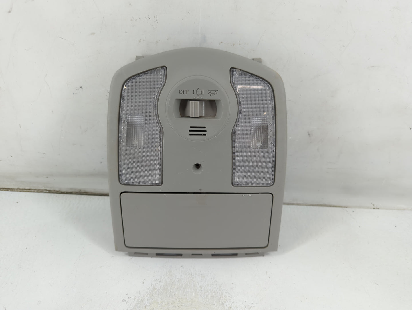 2015 Toyota Prius Overhead Roof Console - Oemusedautoparts1.com