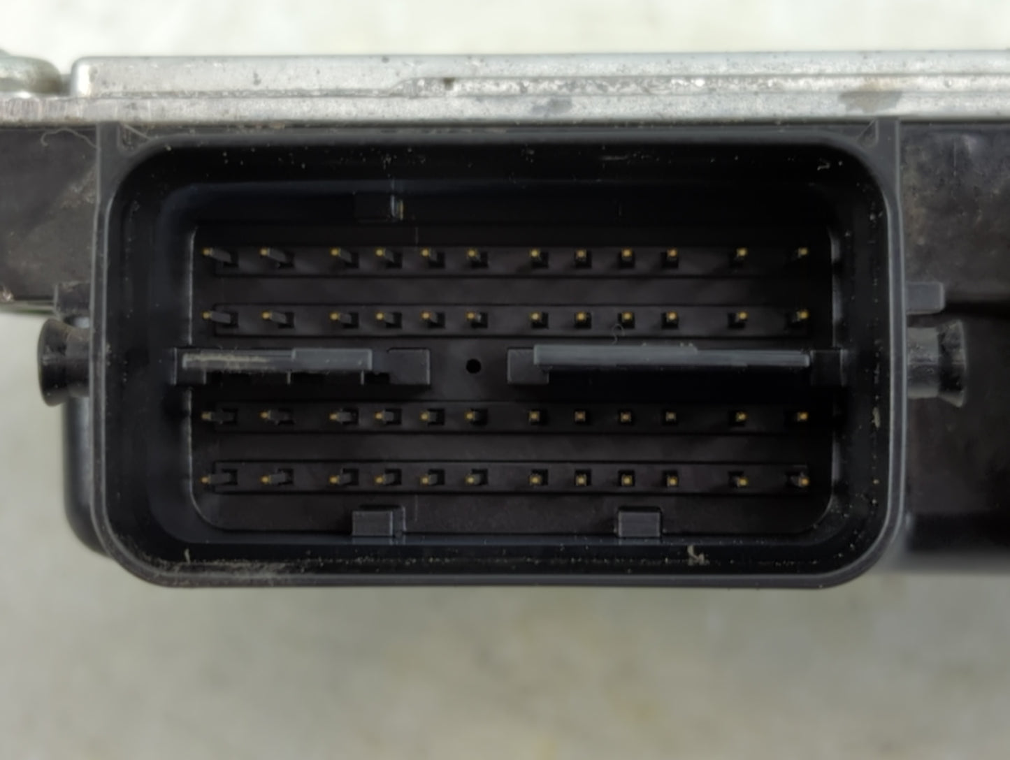 2018 Mitsubishi Outlander PCM Engine Control Computer ECU ECM PCU OEM P/N:1860D205 Fits OEM Used Auto Parts - Oemusedautoparts1.com
