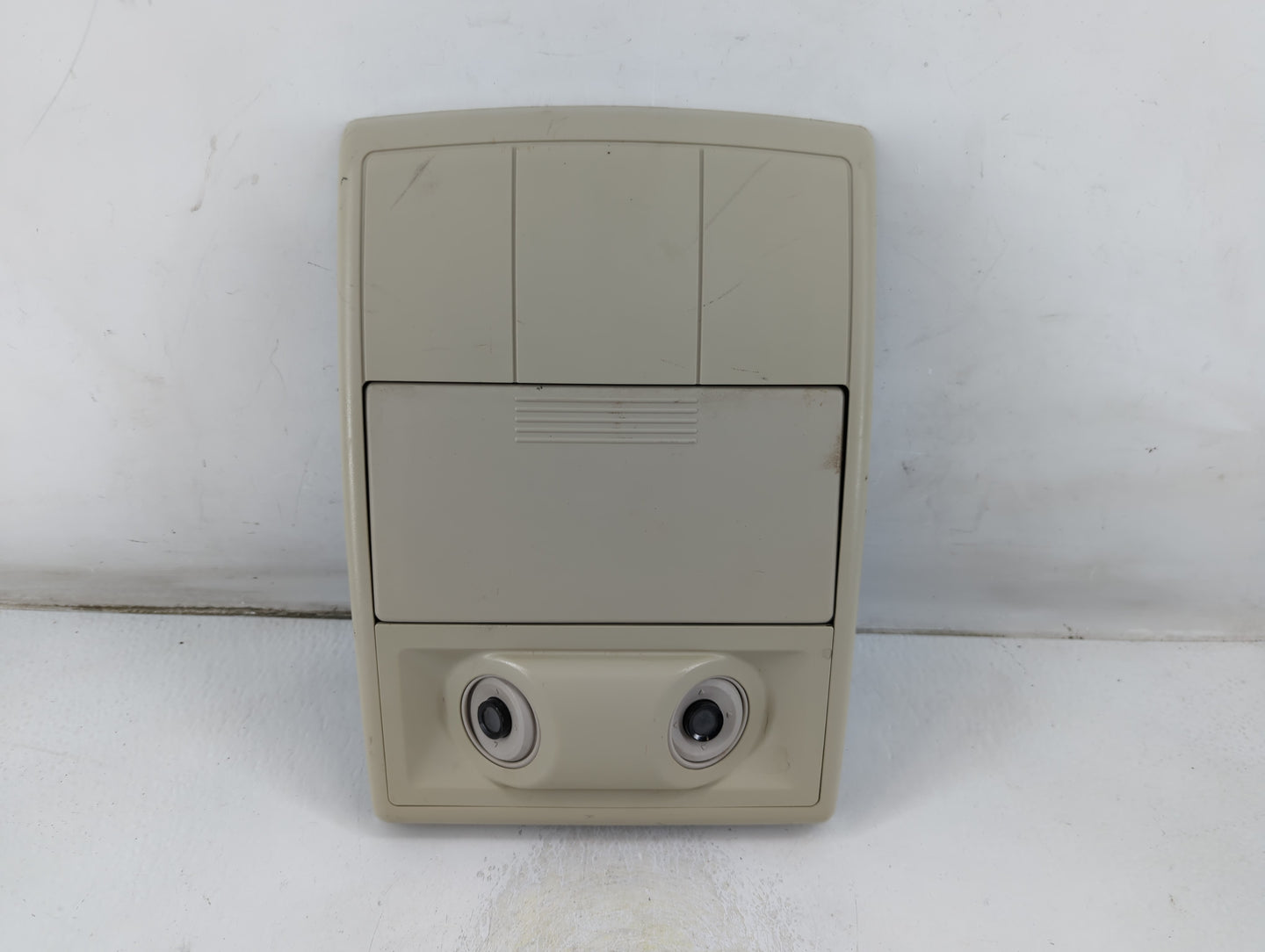 2013 Dodge Journey Overhead Roof Console - Oemusedautoparts1.com