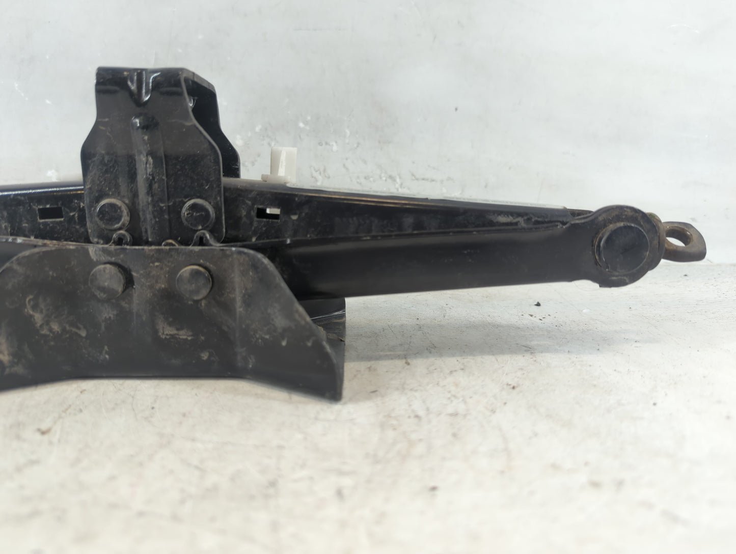 2008 Bmw X3 Spare Scissor Car Jack - Oemusedautoparts1.com
