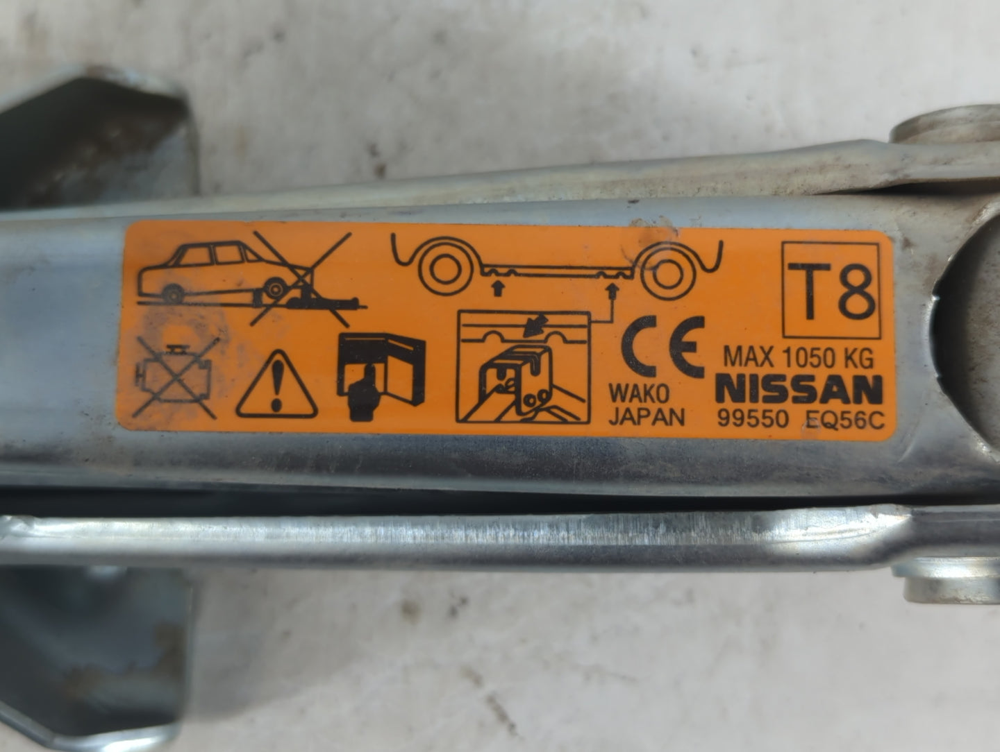 2013 Nissan Rogue Spare Scissor Car Jack - Oemusedautoparts1.com