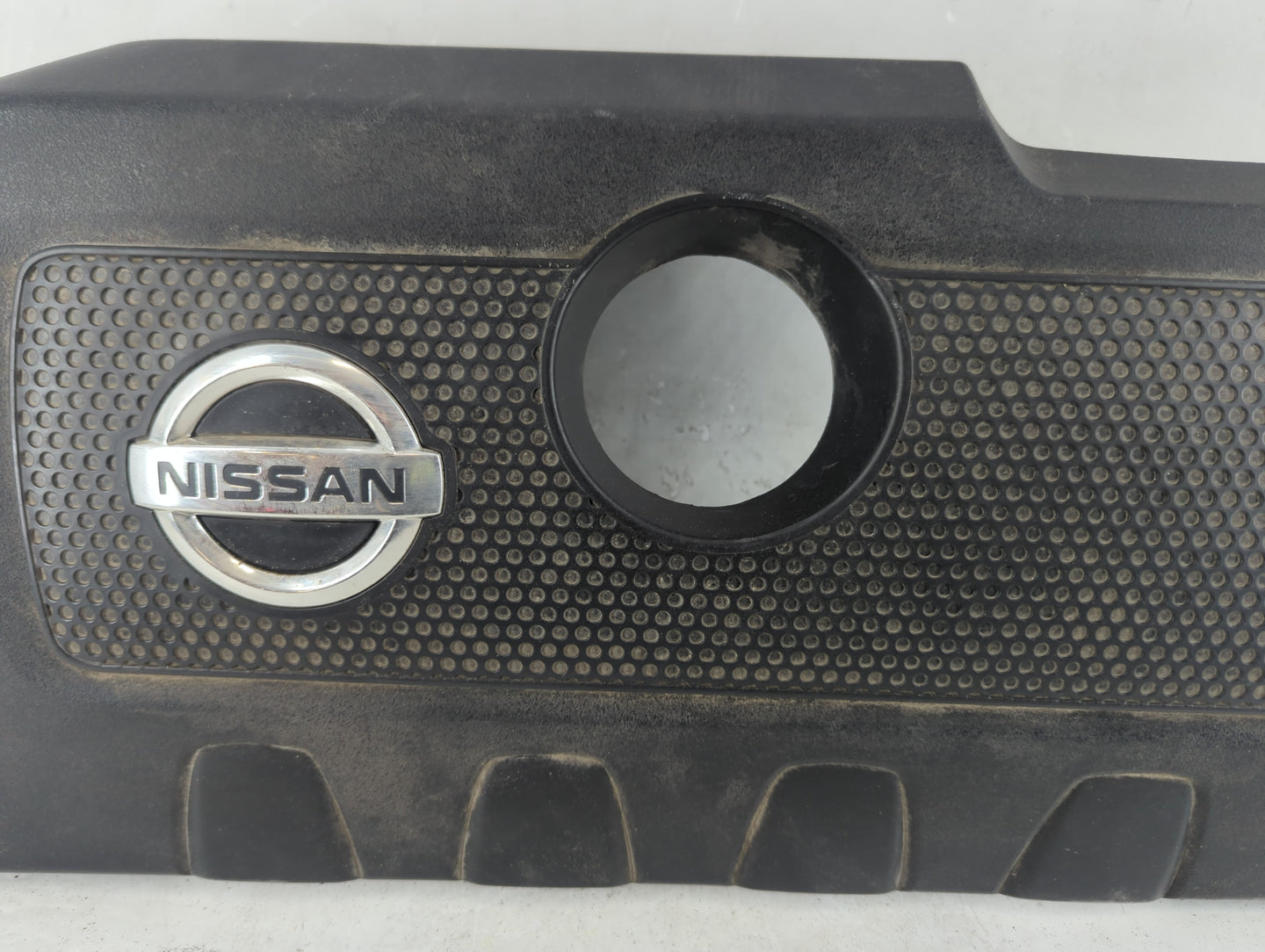 2015 Nissan Sentra Engine Cover - Oemusedautoparts1.com