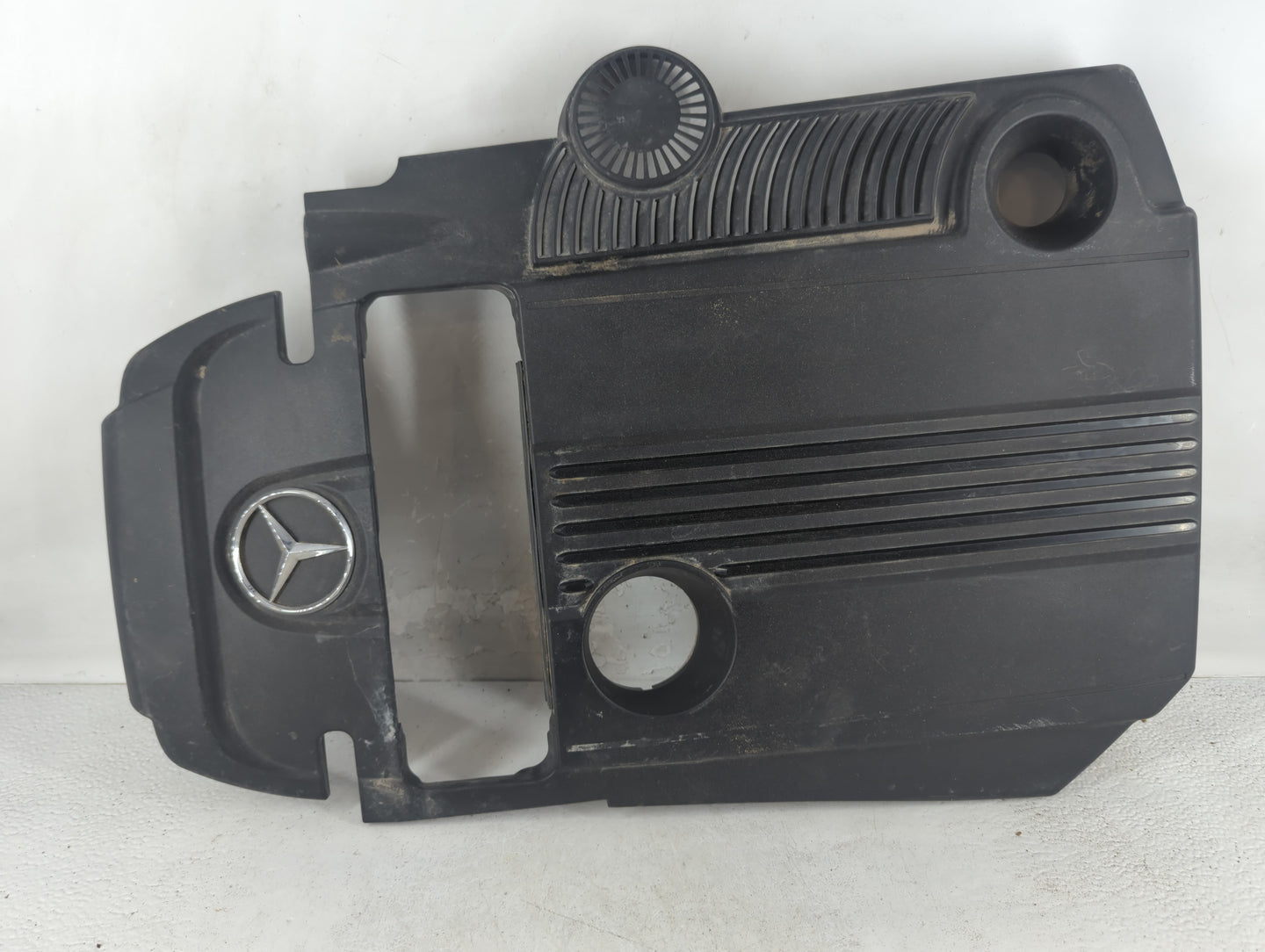 2012 Mercedes-benz C250 Engine Cover - Oemusedautoparts1.com