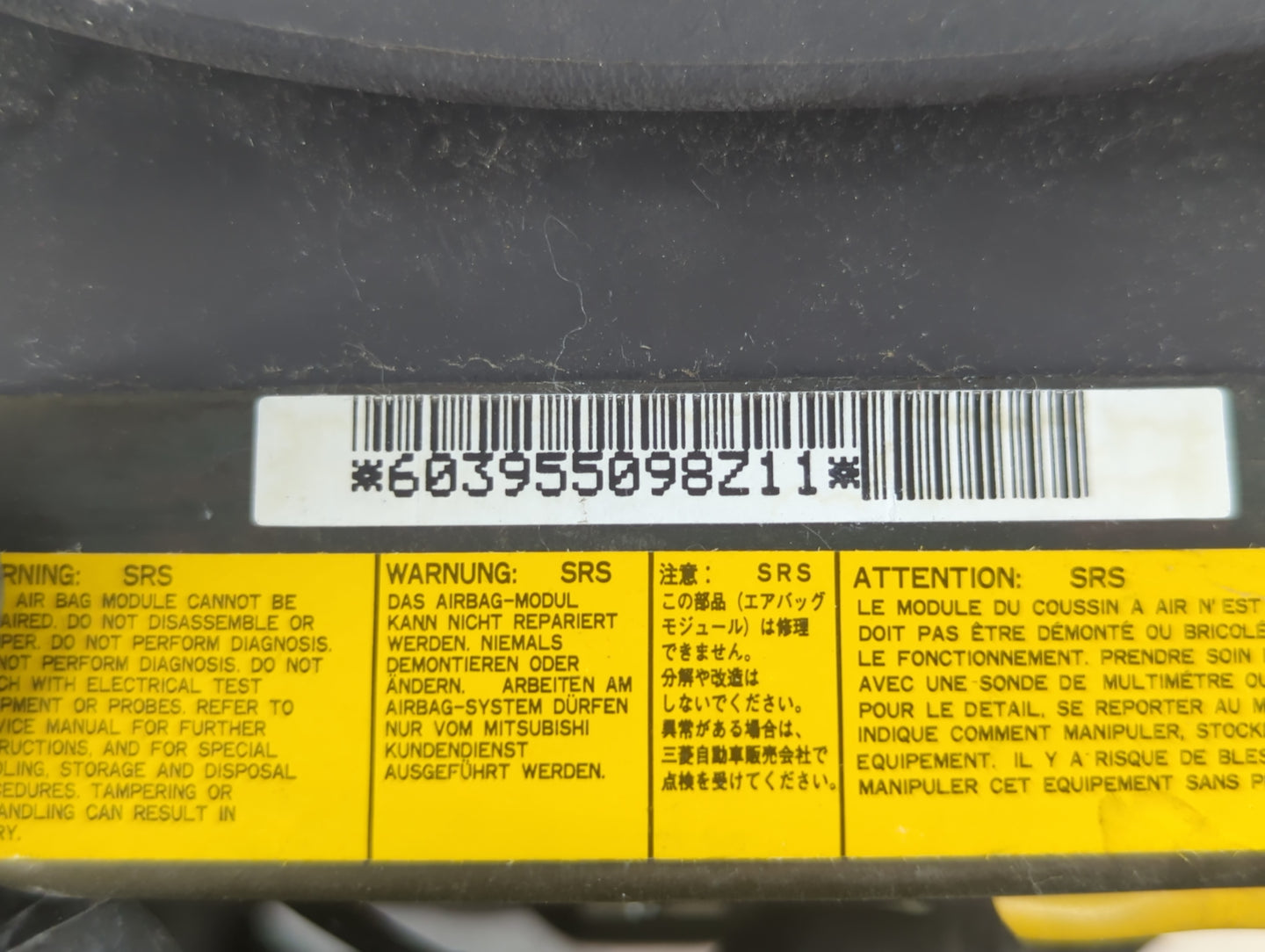 1998-1999 Mitsubishi Montero Sport Air Bag Driver Left Steering Wheel Mounted P/N:603955098Z11 Fits Fits 1998 1999 OEM Used Auto Parts - Oemusedautoparts1.com