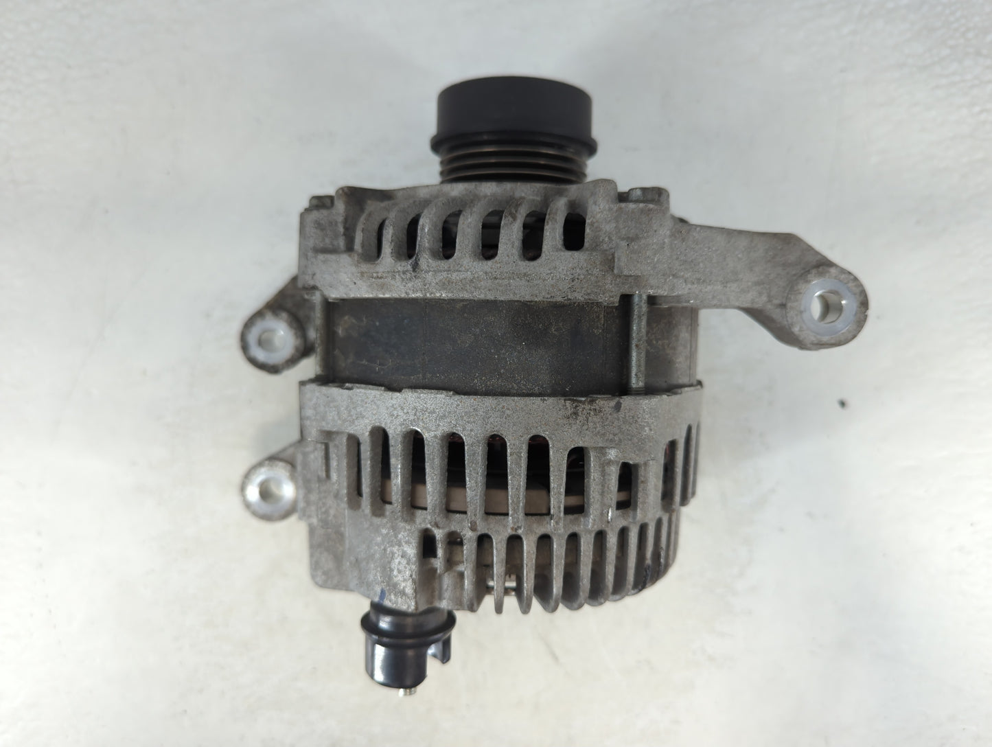 2013-2019 Ford Escape Alternator Replacement Generator Charging Assembly Engine OEM P/N:CJ5T-10300-CB Fits OEM Used Auto Parts - Oemusedautoparts1.com