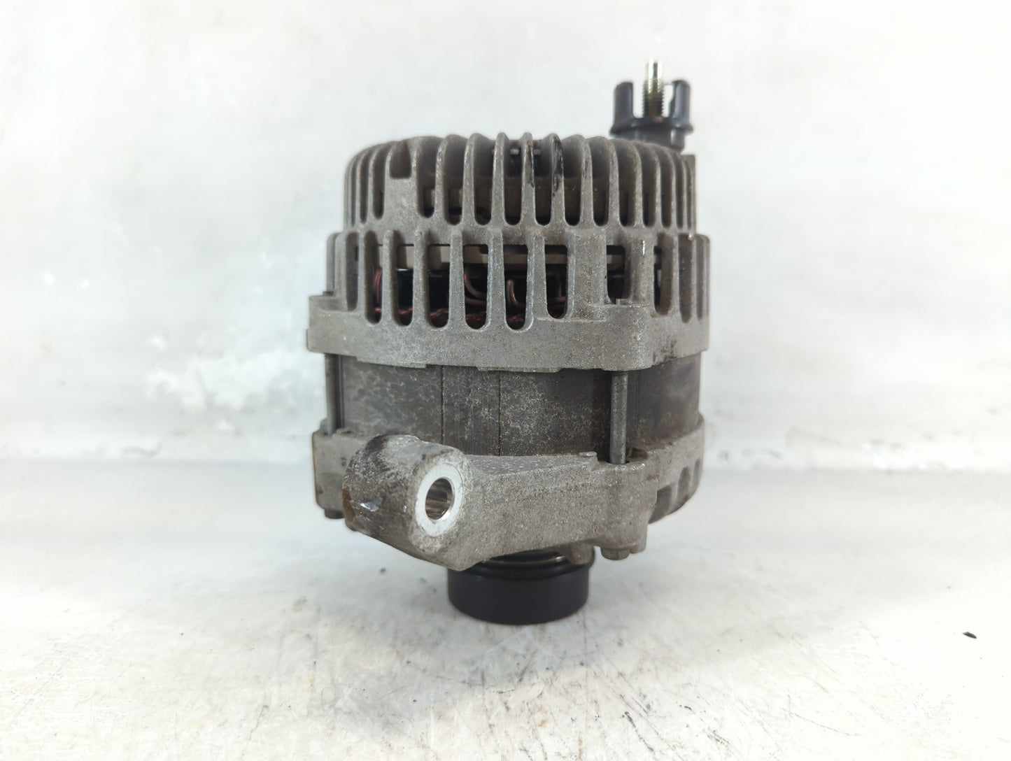 2013-2019 Ford Escape Alternator Replacement Generator Charging Assembly Engine OEM P/N:CJ5T-10300-CB Fits OEM Used Auto Parts - Oemusedautoparts1.com