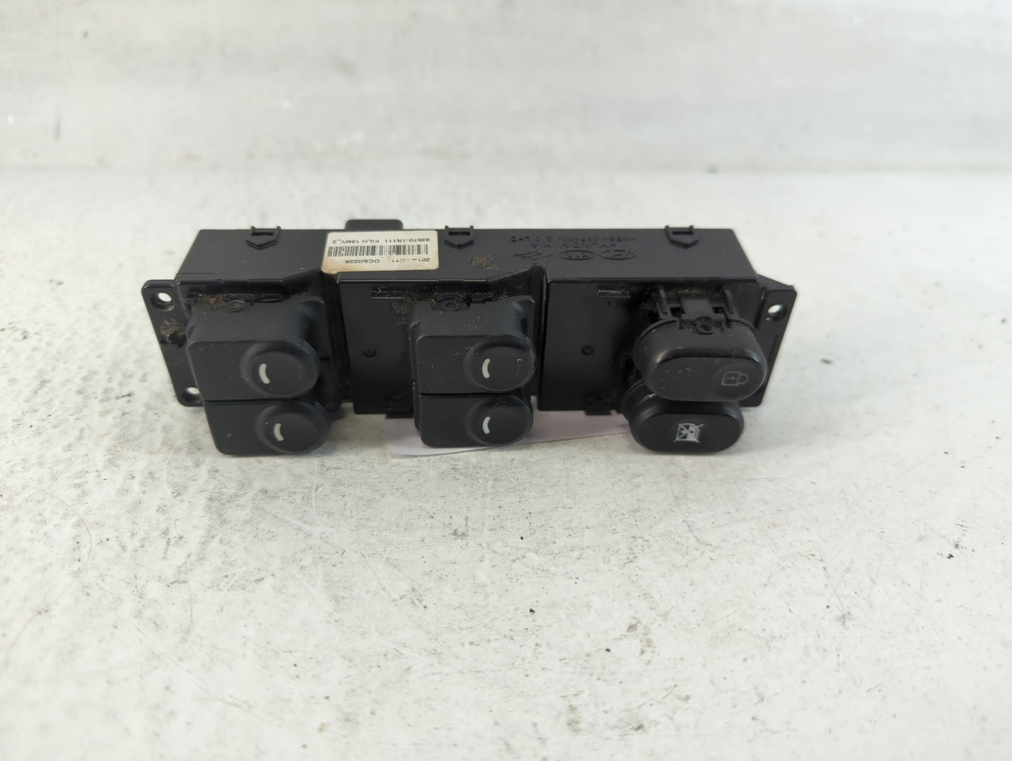 2012-2017 Hyundai Accent Master Power Window Switch Replacement Driver Side Left P/N:93570-1R111 Fits OEM Used Auto Parts - Oemusedautoparts1.com