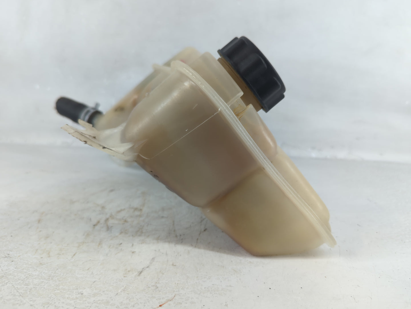 1995 Ford Contour Windshield Washer Fluid Reservoir Bottle Oem - Oemusedautoparts1.com