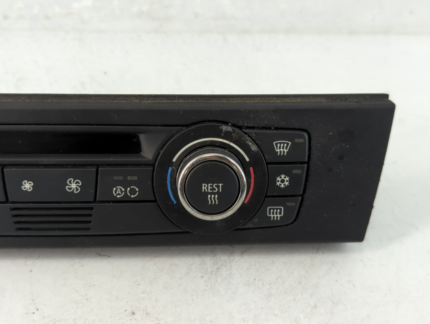 2007-2010 Bmw 335i Climate Control Module Temperature AC/Heater Replacement P/N:6411 9162984-01 Fits Fits 2007 2008 2009 2010 OEM Used Auto Parts - Oemusedautoparts1.com
