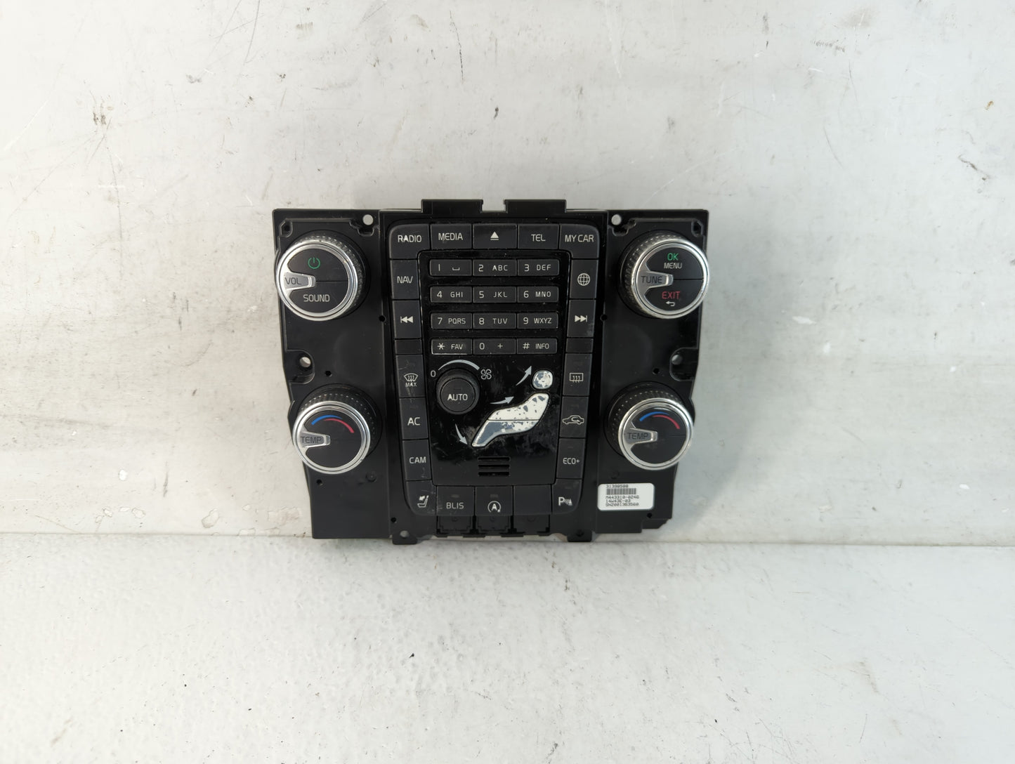 2015 Volvo S60 Climate Control Module Temperature AC/Heater Replacement P/N:M443310-0246 31398588 Fits OEM Used Auto Parts - Oemusedautoparts1.com
