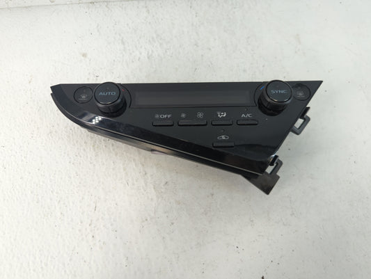 2021-2022 Toyota Camry Climate Control Module Temperature AC/Heater Replacement P/N:55900-06740 Fits Fits 2021 2022 OEM Used Auto Parts