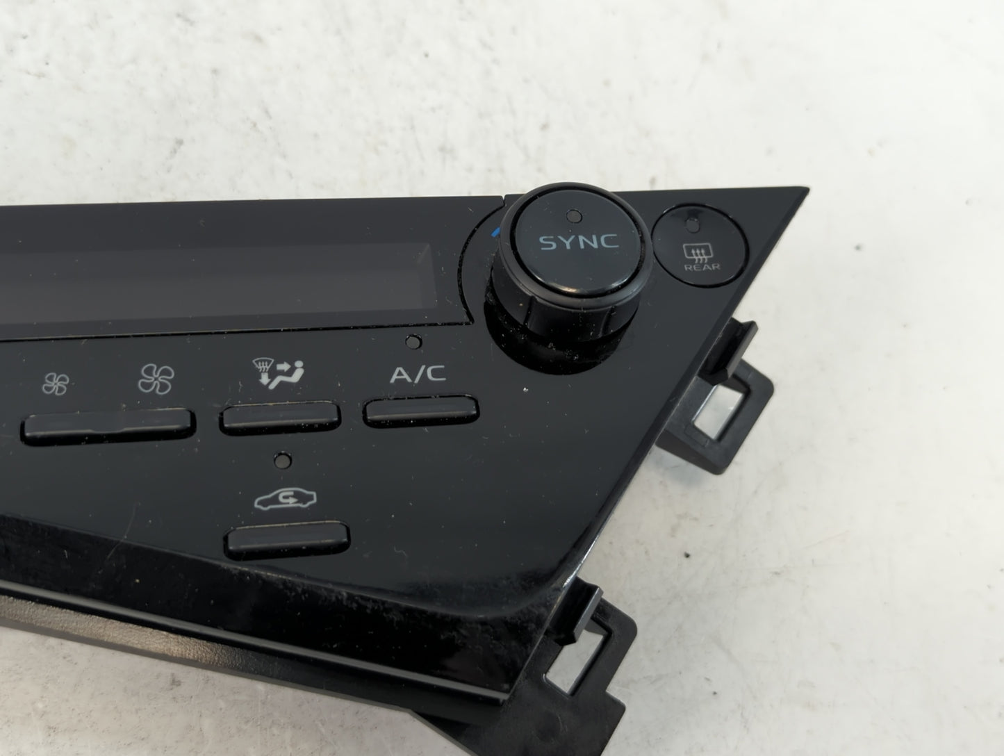 2021-2022 Toyota Camry Climate Control Module Temperature AC/Heater Replacement P/N:55900-06740 Fits Fits 2021 2022 OEM Used Auto Parts